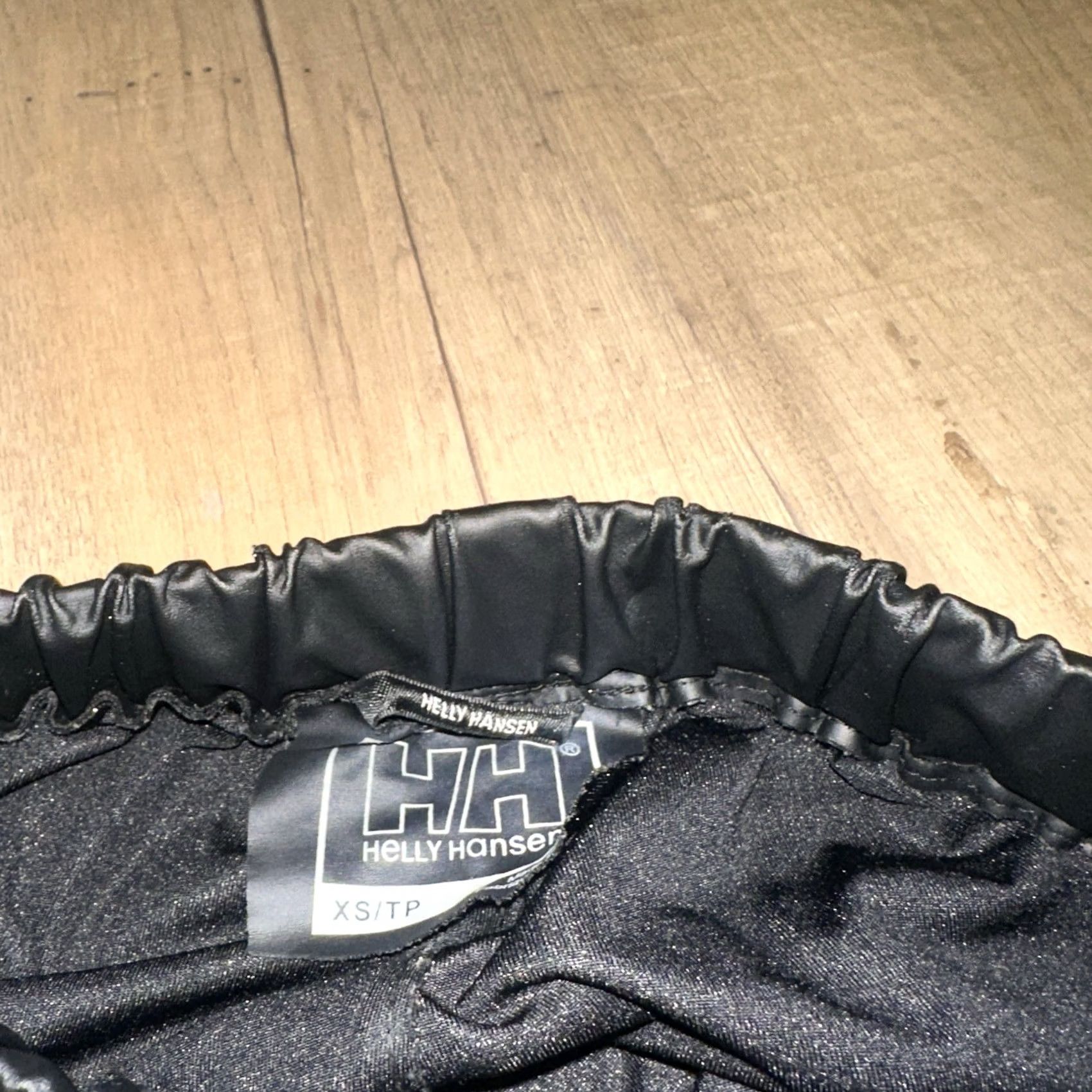 Helly Hansen Helly Hansen Rain Pants Mens XS Tapered Black Outdoor Hiking Activewear Nylon Size US 27 - 4 Thumbnail