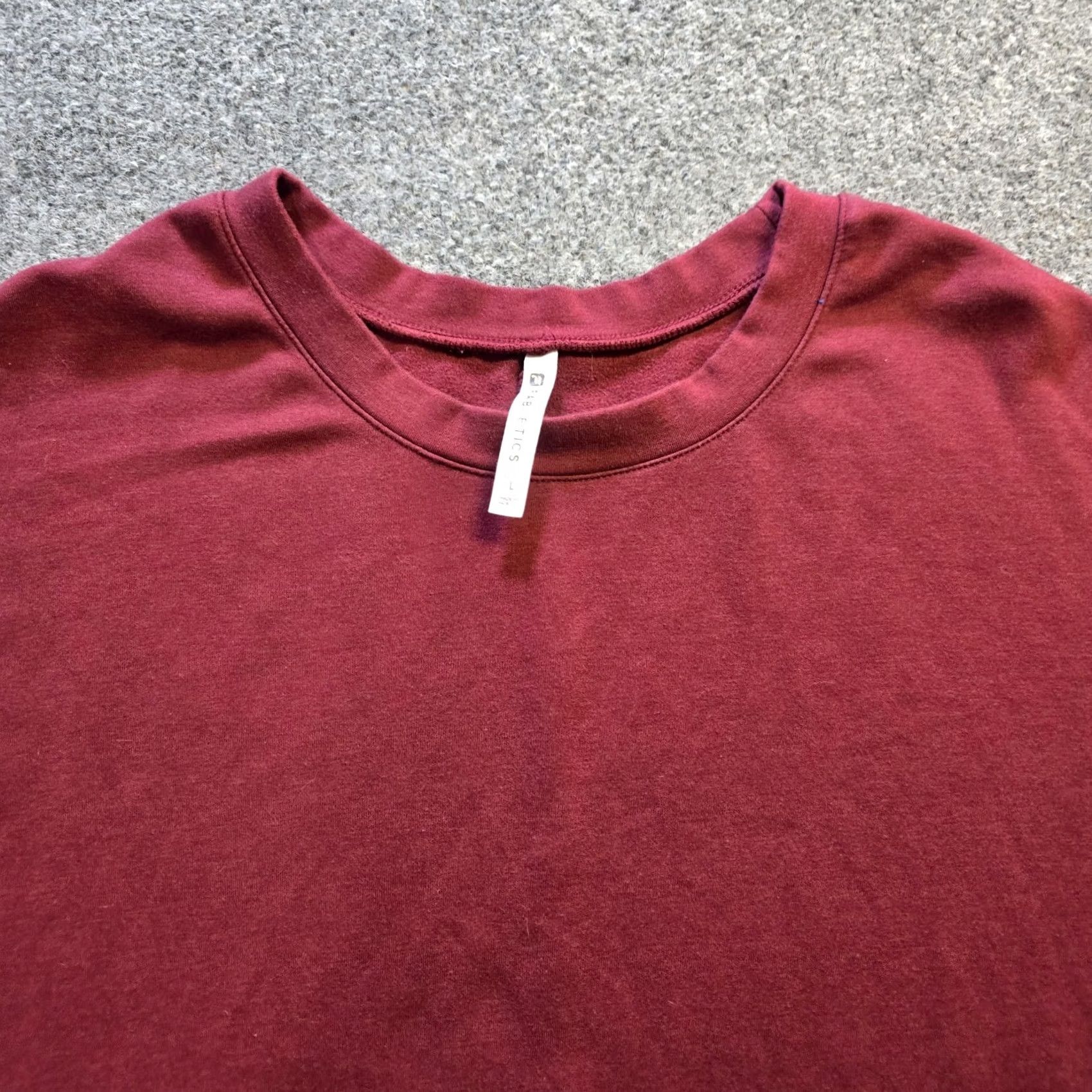 Fabletics Fabletics Sweatshirt Womens Size Large Red Lightweight Pullover Casual Lounge Size L / US 10 / IT 46 - 2 Thumbnail