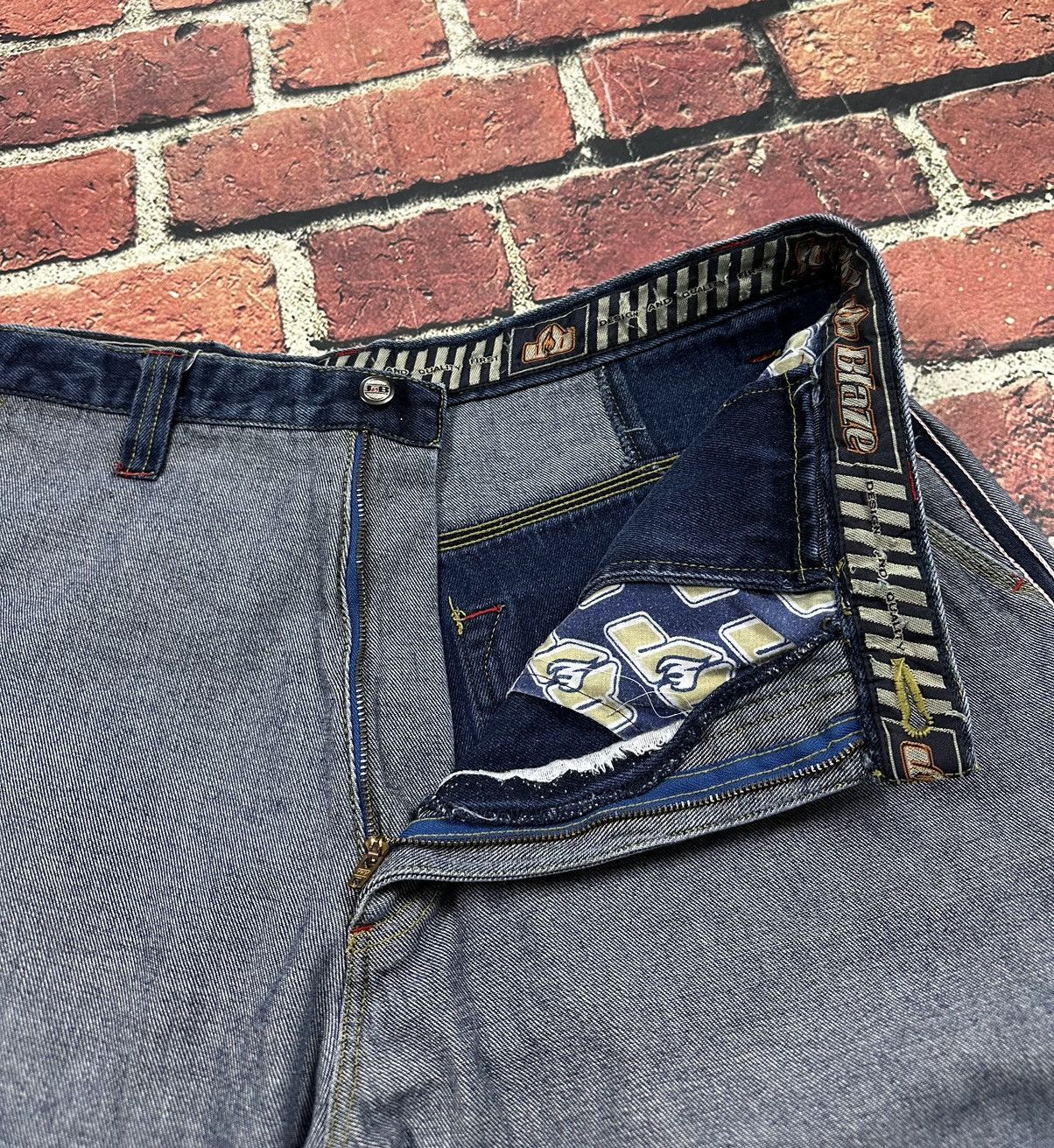 Vintage Vintage Johnny Blaze Denim Shorts Jorts Baggy Y2K Method Man Size US 38 / EU 54 - 14 Thumbnail