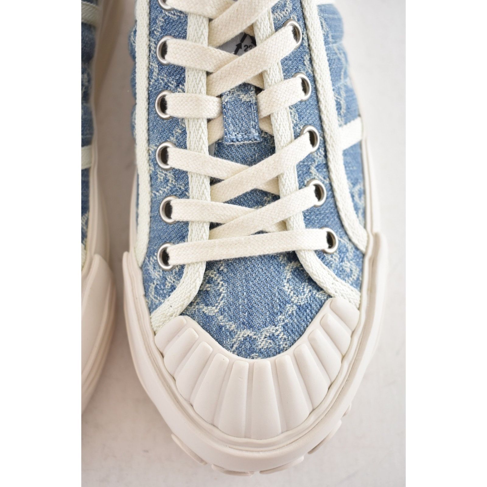 Gucci Gucci Chunky Monogram GG Blue Denim Platform Sneakers 36.5 Size US 6.5 / IT 36.5 - 10 Thumbnail