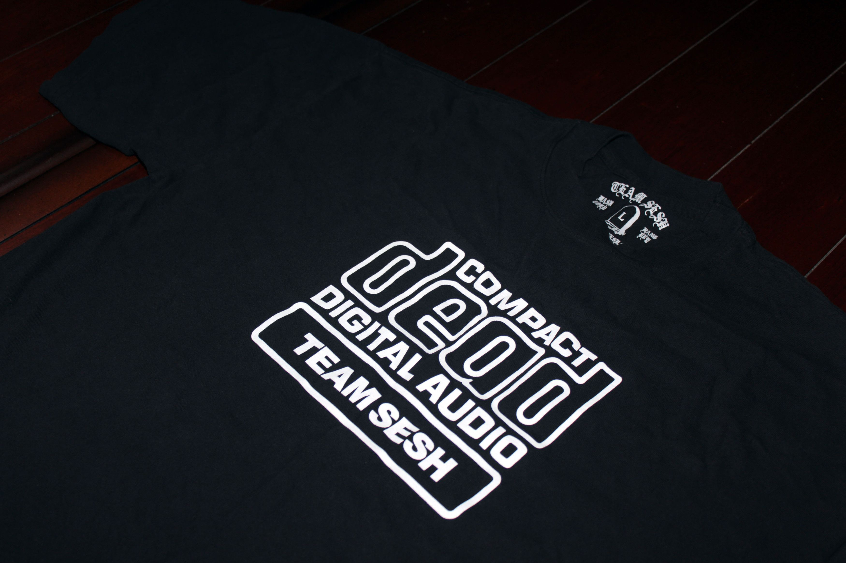 Bones × TeamSESH TeamSESH "DeadAudio" T-Shirt Size US L / EU 52-54 / 3 - 3 Thumbnail
