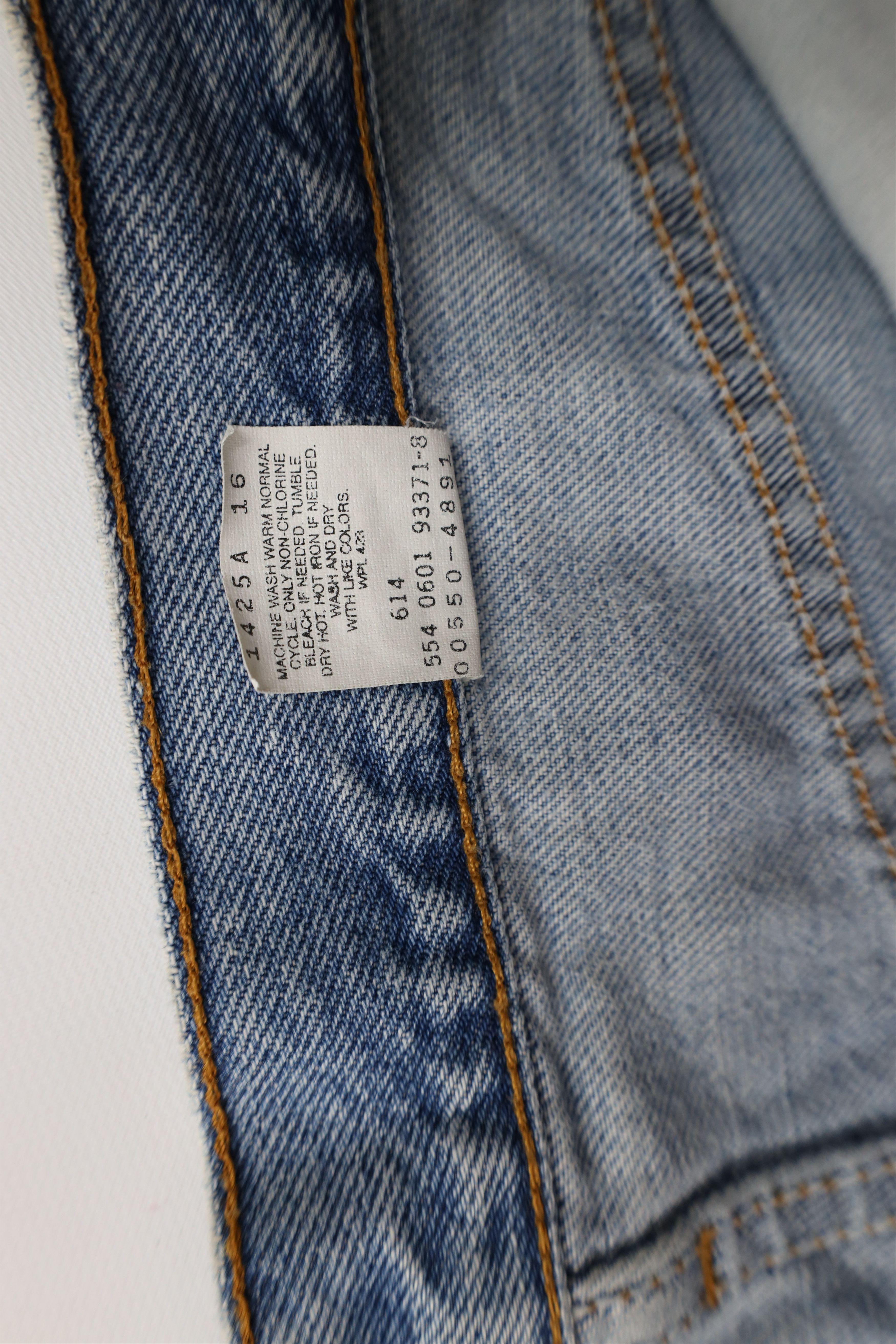 Levi's × Vintage Vintage Y2K 2001 Levis 550 Relaxed Fit Denim Jeans USA Size US 36 / EU 52 - 9 Thumbnail