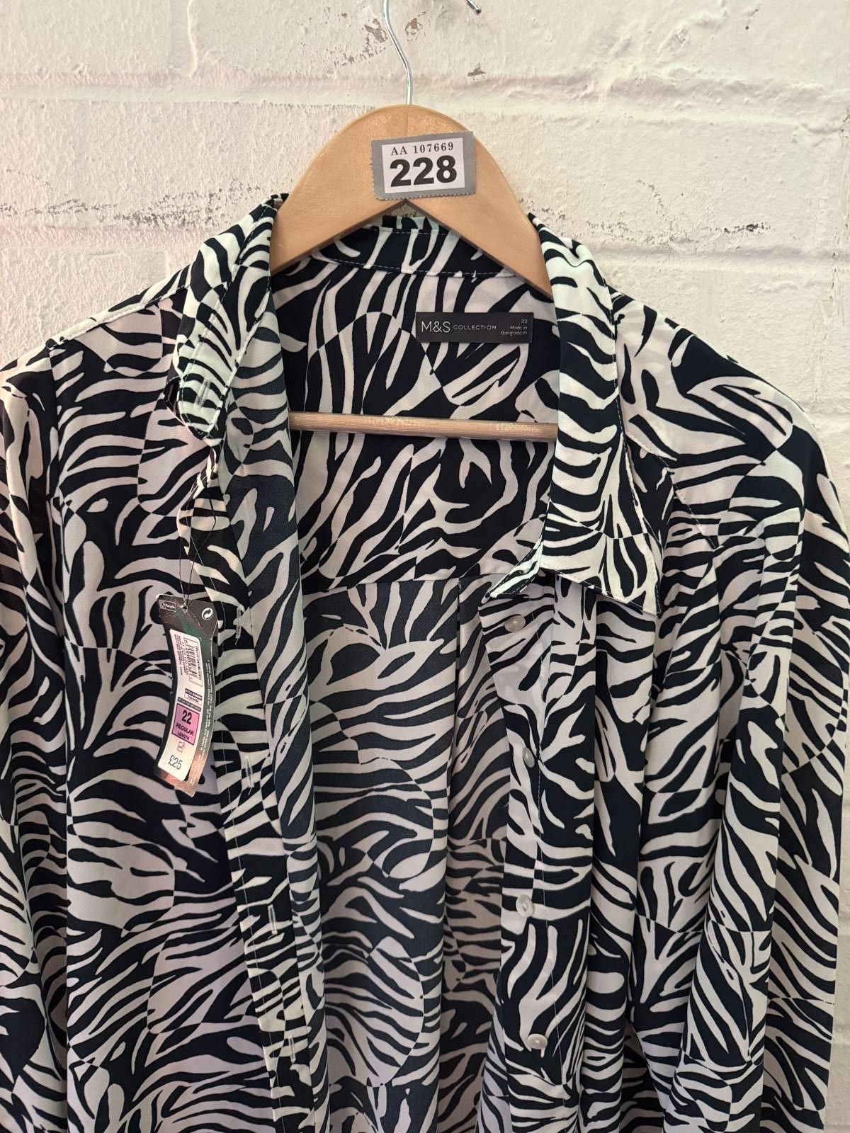 Other M&S Collection Women's Zebra Print Blouse Size 22 Size ONE SIZE - 3 Thumbnail