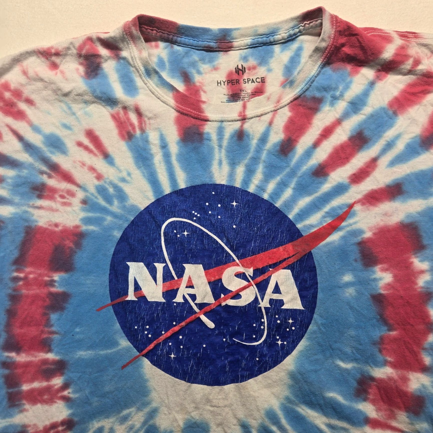 Vintage NASA Space Astronaut Tie Dye T-Shirt Short Sleeve Adult Men's 3XL XXXL Size US XXL / EU 58 / 5 - 2 Thumbnail