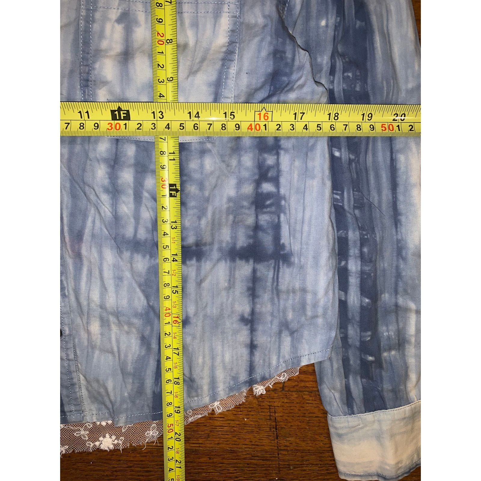 Other Y2K Just G Blue Tie Dye Lace Back Button Up Womens Size 3 Size S / US 4 / IT 40 - 8 Thumbnail