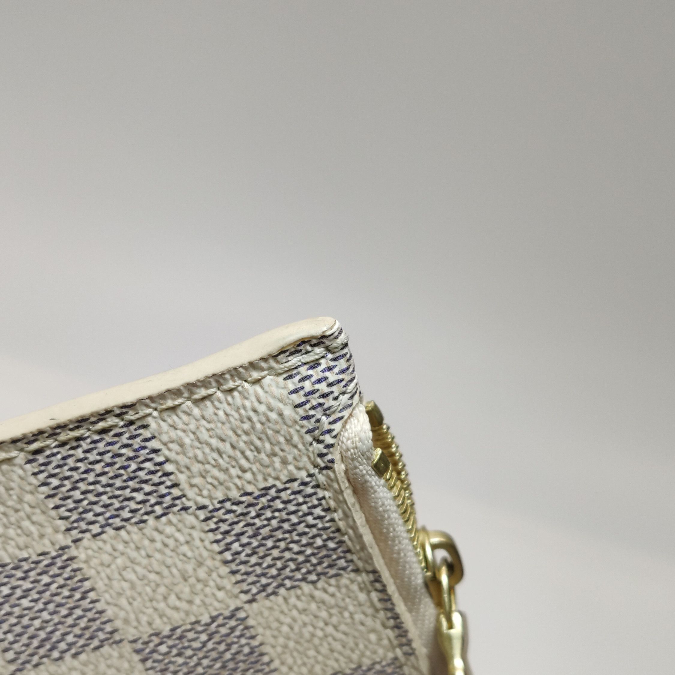 Louis Vuitton Louis Vuitton (LV) Neverfull vegetable tanned leather check Size ONE SIZE - 8 Thumbnail