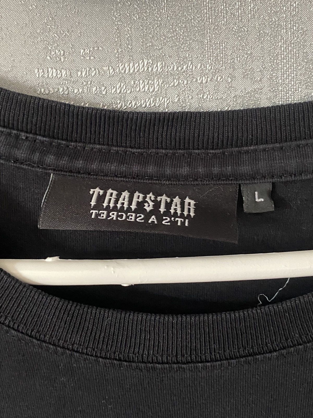 Corteiz × Trapstar London Trapstar T-shirt It’s a Secret Big Logo Black Size L Size US L / EU 52-54 / 3 - 5 Thumbnail