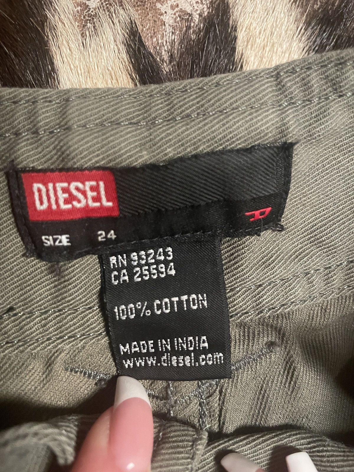 Diesel DIESEL 2000s Y2K Low Waisted Flared Cargo Pants Size 24" / US 00 / IT 34 - 3 Thumbnail
