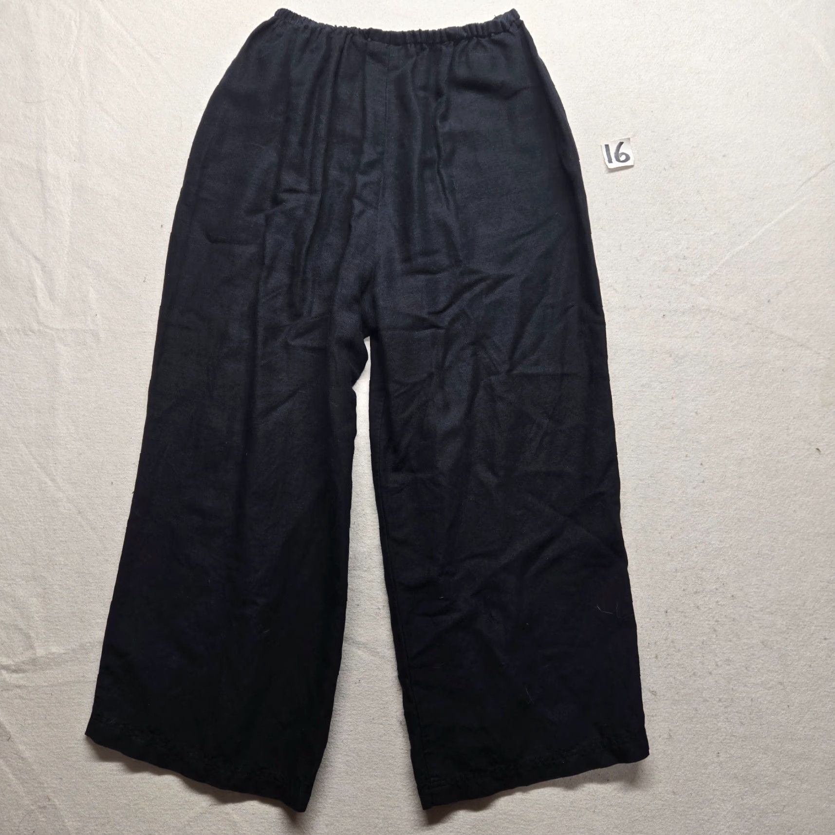 Vintage New York & Company Pants Women M Black Slim Ankle Stretch Tapered Solid Flat Front ZIP PULL ON Casual Workwear Modern Size 32" / US 10 / IT 46 - 8 Thumbnail