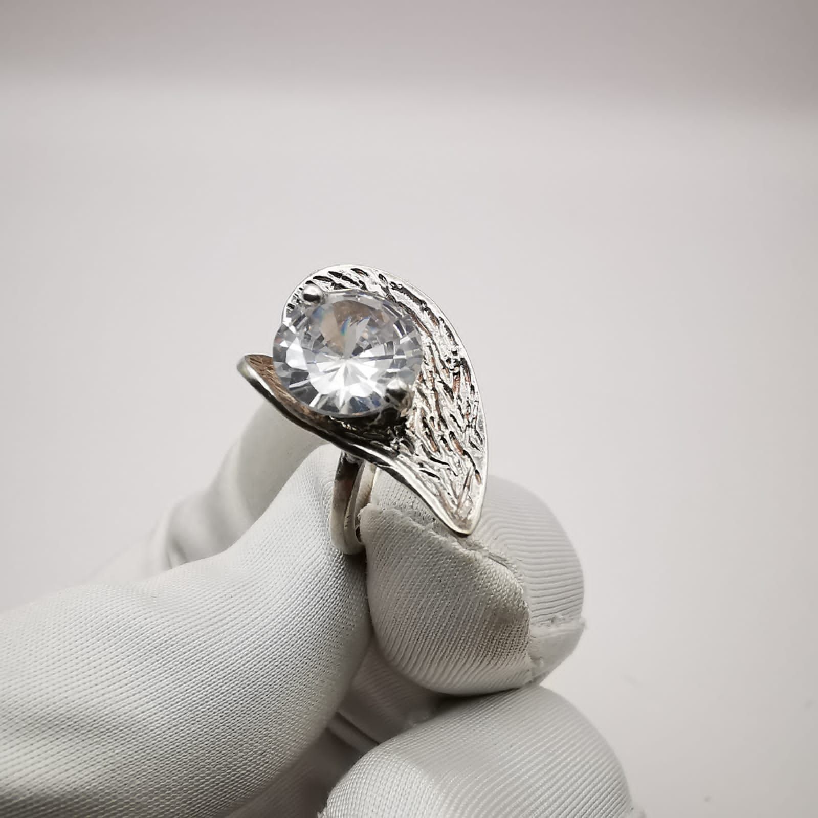 Vintage Vintage 925 Sterling Silver Ring Cubic Zirconia 4,7 g Size ONE SIZE - 4 Thumbnail