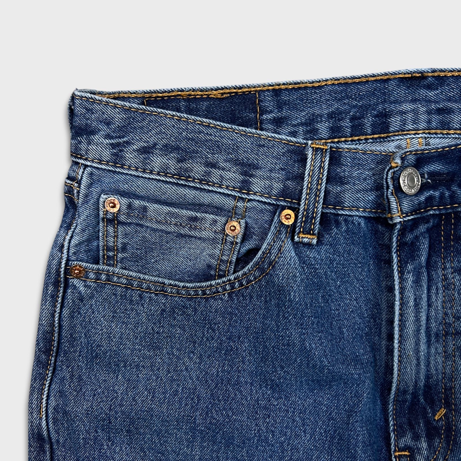 Levi's × Vintage Levi's 505 Jeans 32x30 Original Straight Leg Denim Pants Size US 32 / EU 48 - 3 Thumbnail