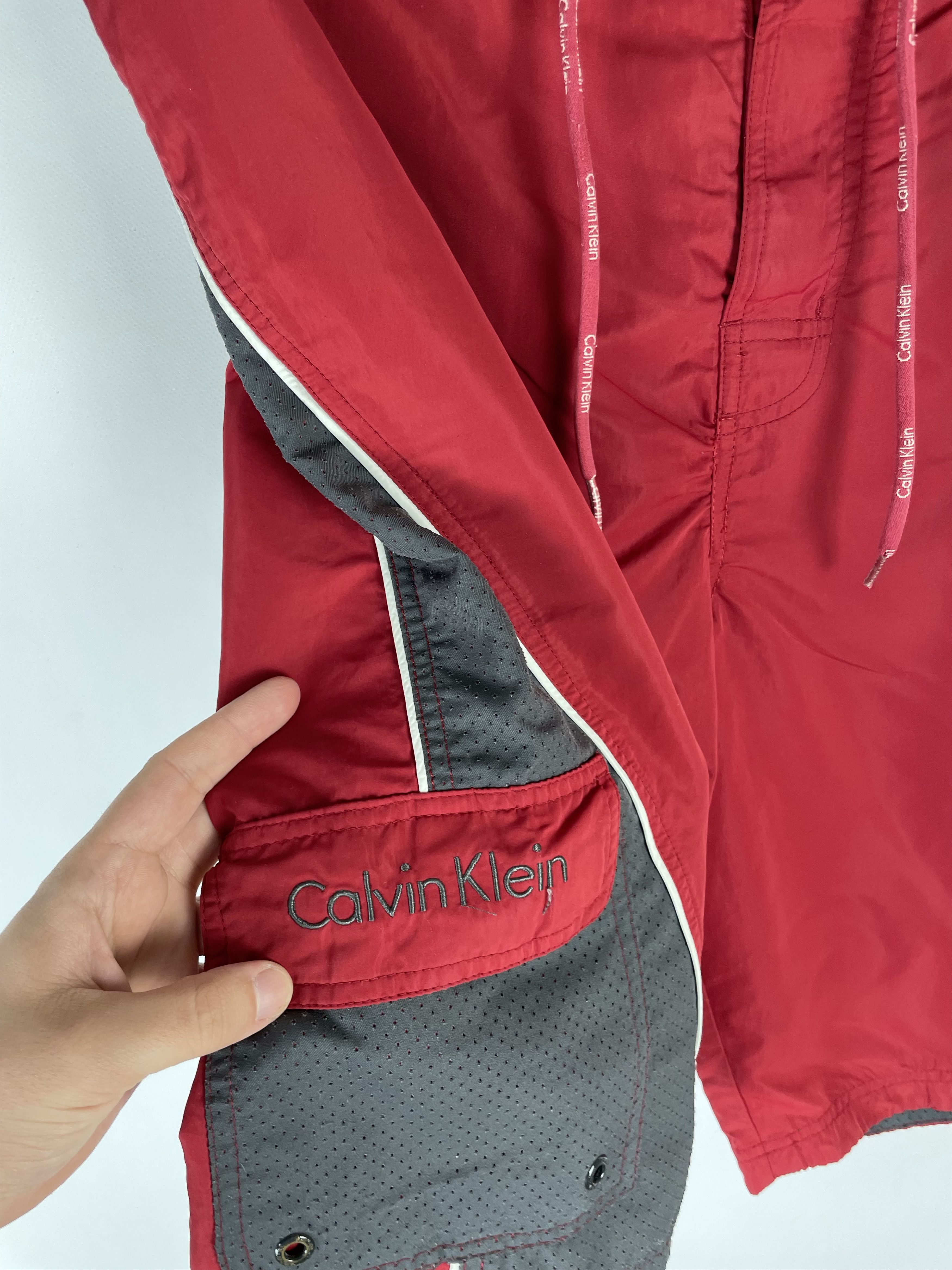 Calvin Klein Vintage Calvin Klein Shorts Y2K Size US 34 / EU 50 - 4 Thumbnail