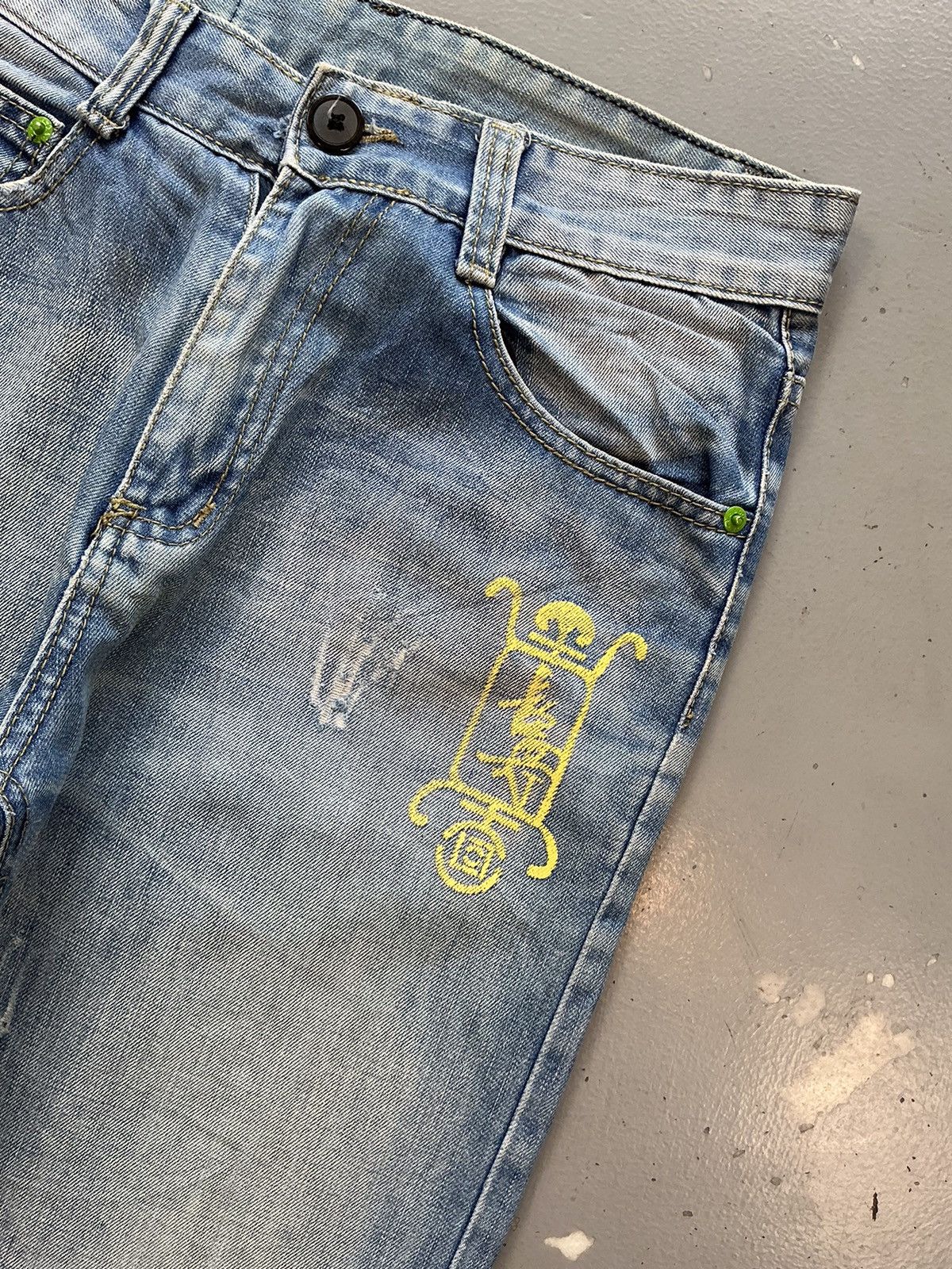 Levi's × Vintage Vintage Levi’s Strauss & co. Pattern embroidered denim Size 28" / US 6 / IT 42 - 6 Thumbnail