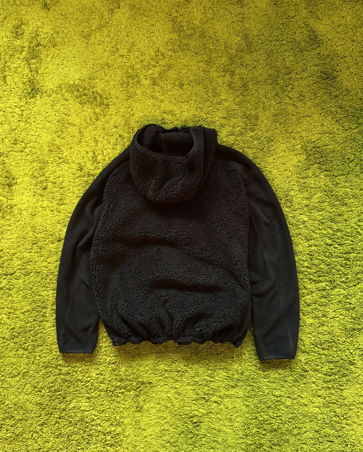 Uniqlo × White Mountaineering White Mountaineering x Uniqlo teddy fleece hooded jacket Size US S / EU 44-46 / 1 - 2 Thumbnail