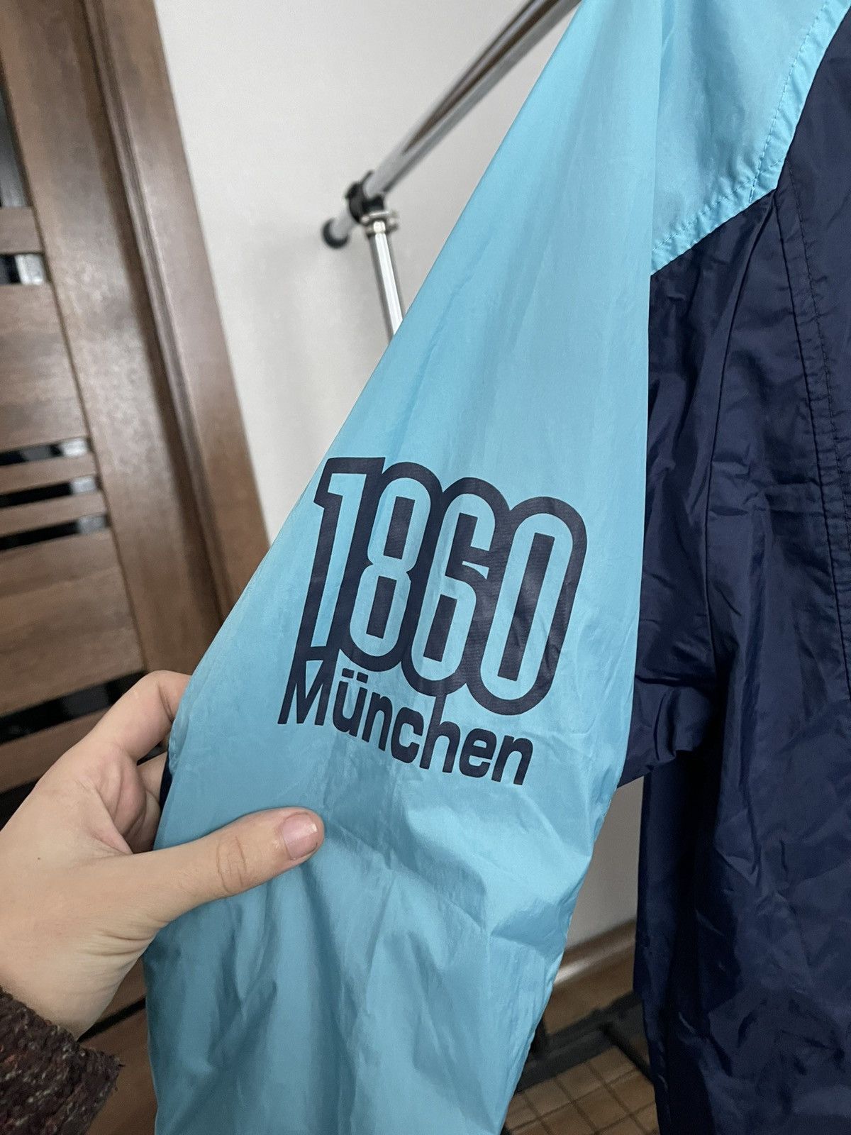 Vintage Vintage Nike TSV 1860 Munich Soccer Zip Jacket 90s Size US M / EU 48-50 / 2 - 10 Thumbnail