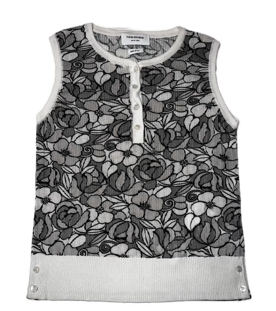 Thom Browne Thom Browne Floral V Neck Sleeveless Top Size M / US 6-8 / IT 42-44 - 1 Thumbnail