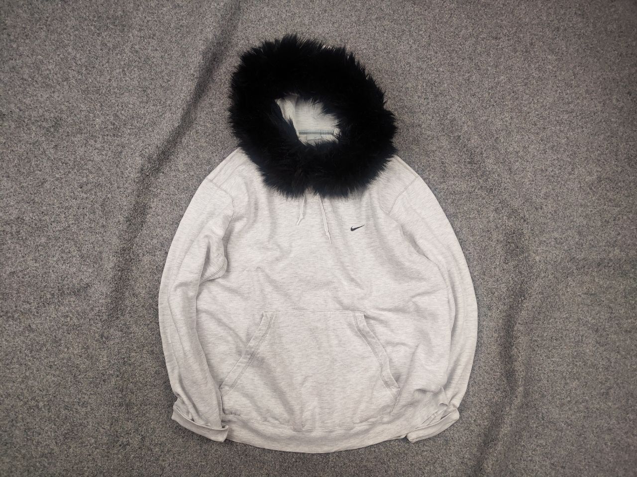 Nike Vintage Y2k Nike Oversized Fur Hoodie if six was nine style Size US XL / EU 56 / 4 - 1 Thumbnail