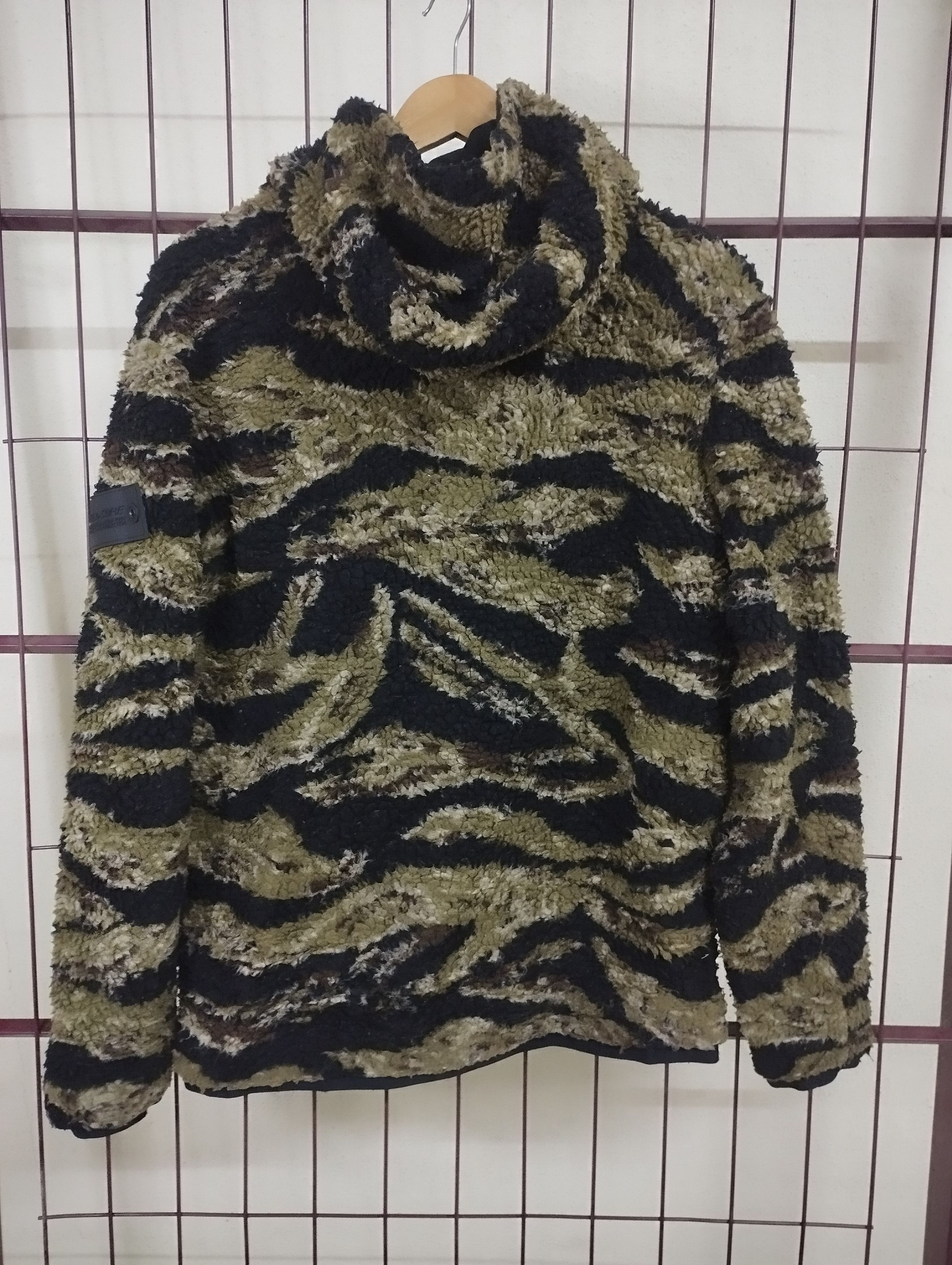 Other Field Core Fleece Army Stripe Reversible Rare pattern Size US L / EU 52-54 / 3 - 2 Thumbnail