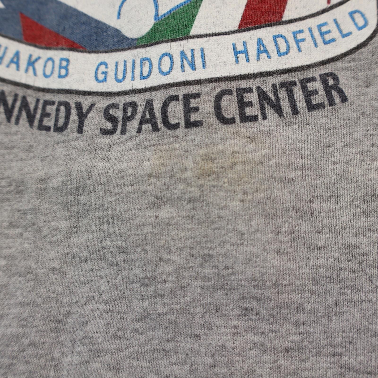 Vintage Vtg Nasa Shirt Medium Made USA Endeavour Kennedy Space Ctr Size US M / EU 48-50 / 2 - 3 Thumbnail