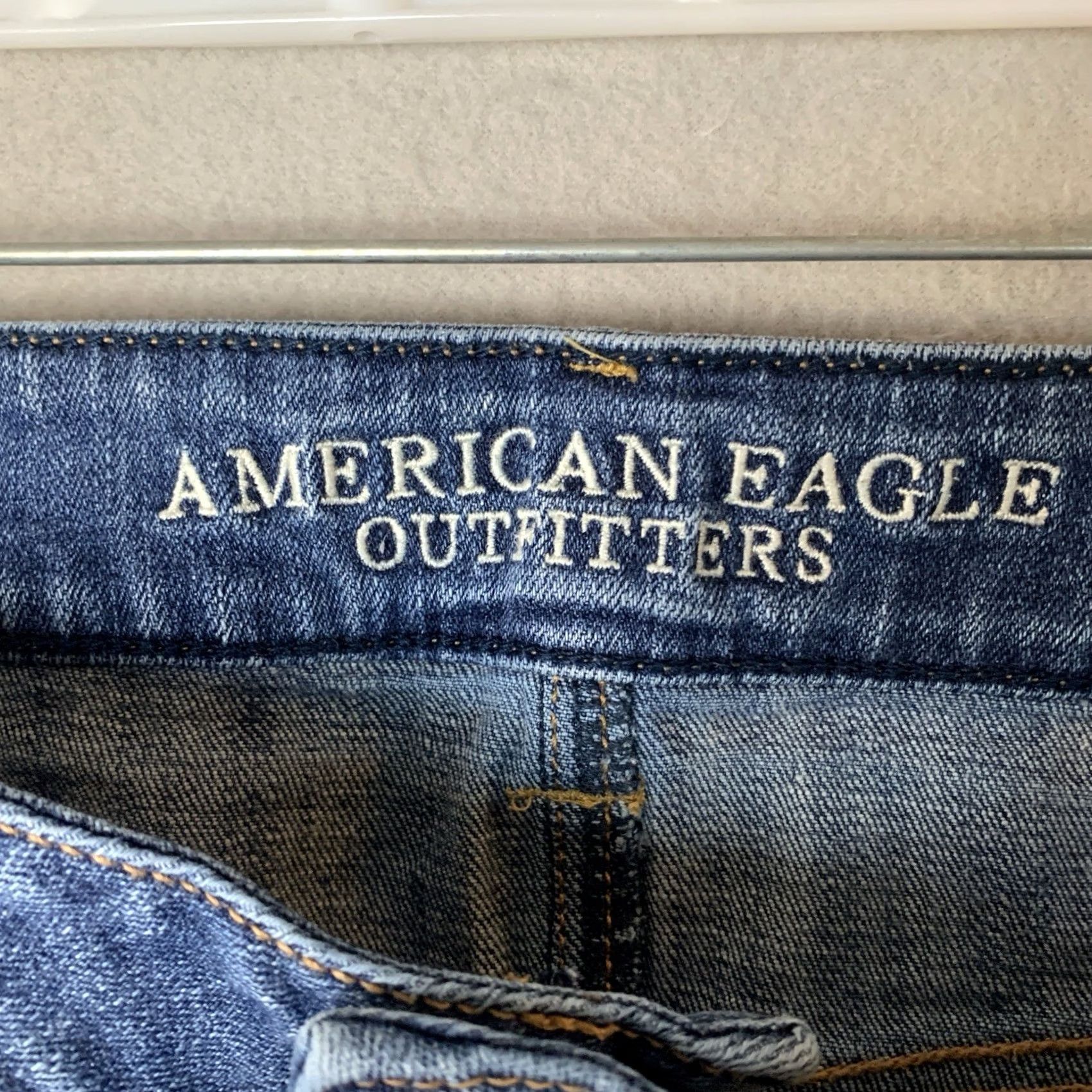 American Eagle Outfitters American Eagle Womens Shorts Size 6 Blue Festival Embroidered Y2K Size 28" / US 6 / IT 42 - 3 Thumbnail
