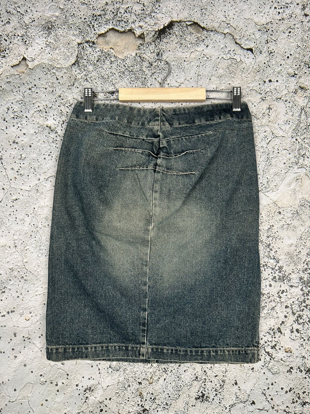 Diesel Vintage Diesel Y2K Avantgarde Midi Denjm Skirt Jeans Size 26" / US 2 / IT 38 - 4 Thumbnail