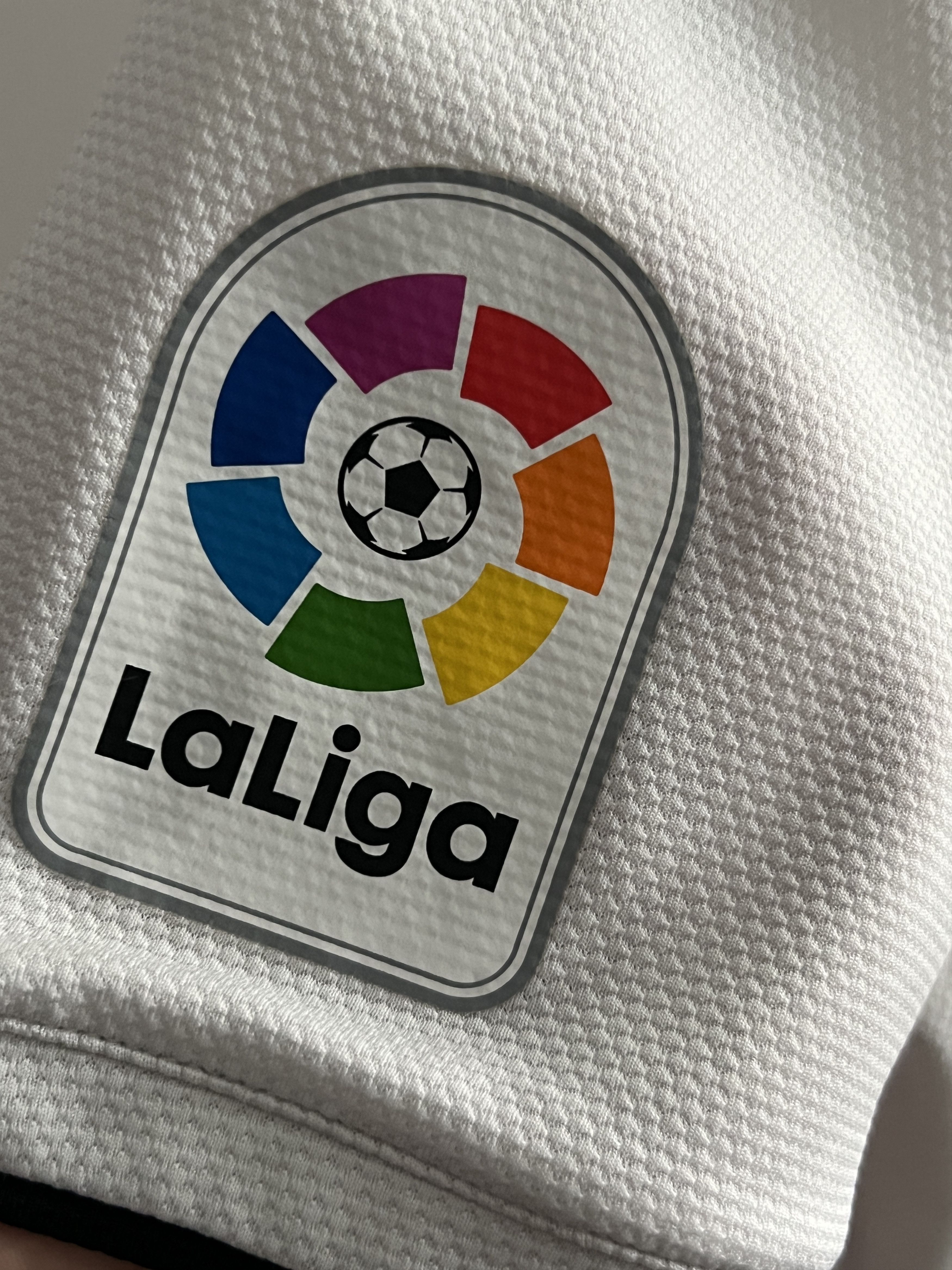 Adidas Soccer Jersey Real Madrid Home Knit 2018/2018 Adidas Spain Size US S / EU 44-46 / 1 - 3 Thumbnail