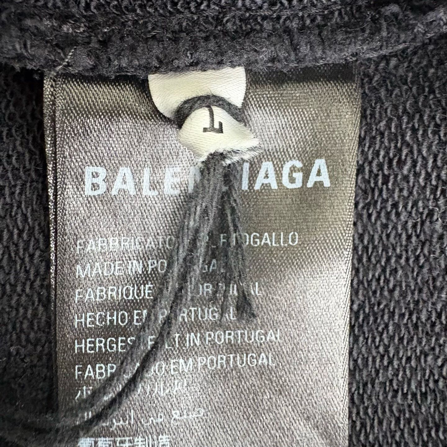 Balenciaga balenciaga logo print black hoodie sweatshirt Size US L / EU 52-54 / 3 - 6 Thumbnail