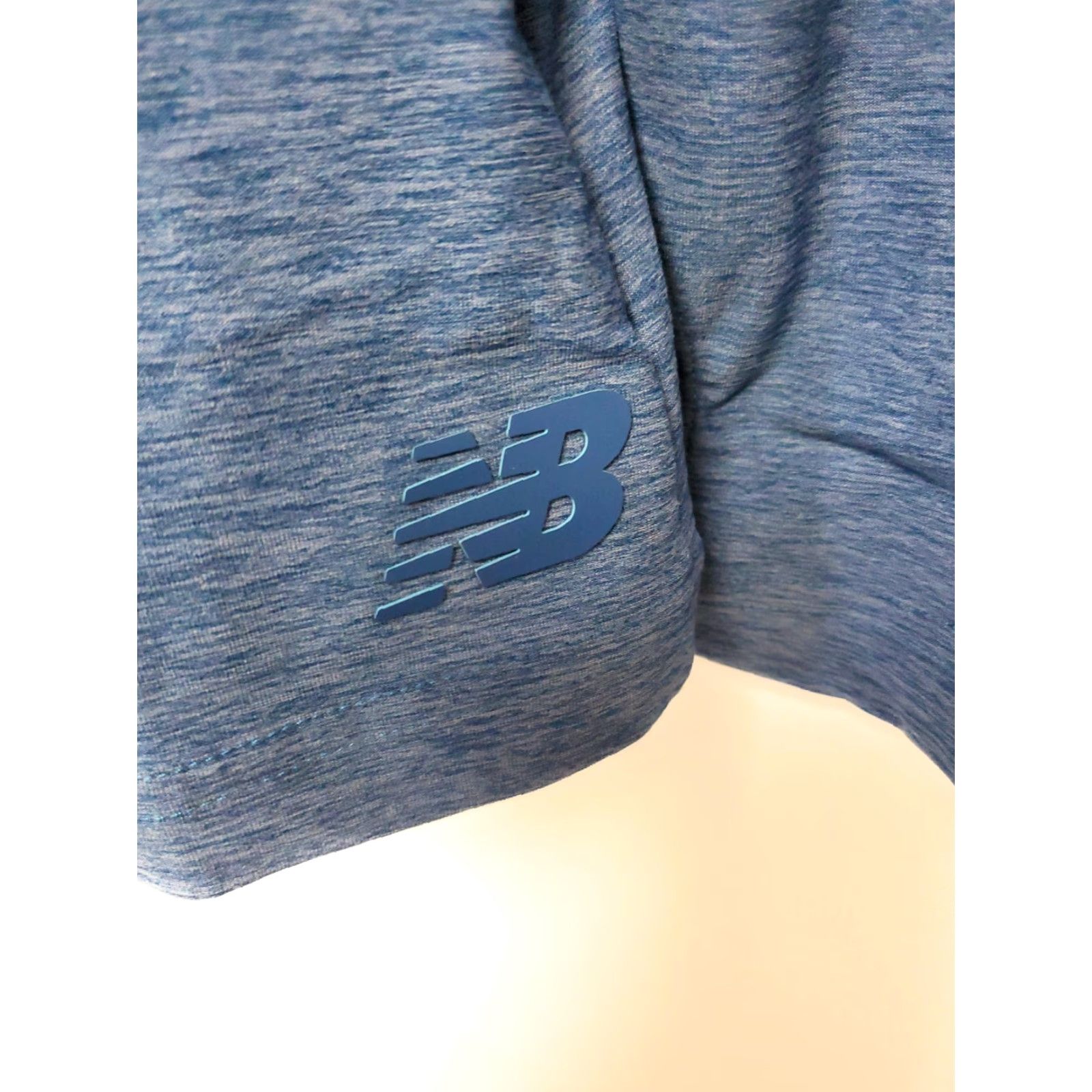 New Balance New Balance Womens Shirt navy blue Transform Cowl Layer Athletic Shirt S Size Womens Mens Girls Size S / US 4 / IT 40 - 2 Thumbnail