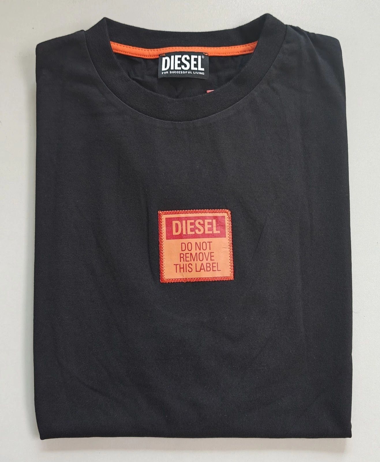 Diesel DIESEL Black T-Shirt With Logo Patch T 4128 Size US L / EU 52-54 / 3 - 1 Thumbnail