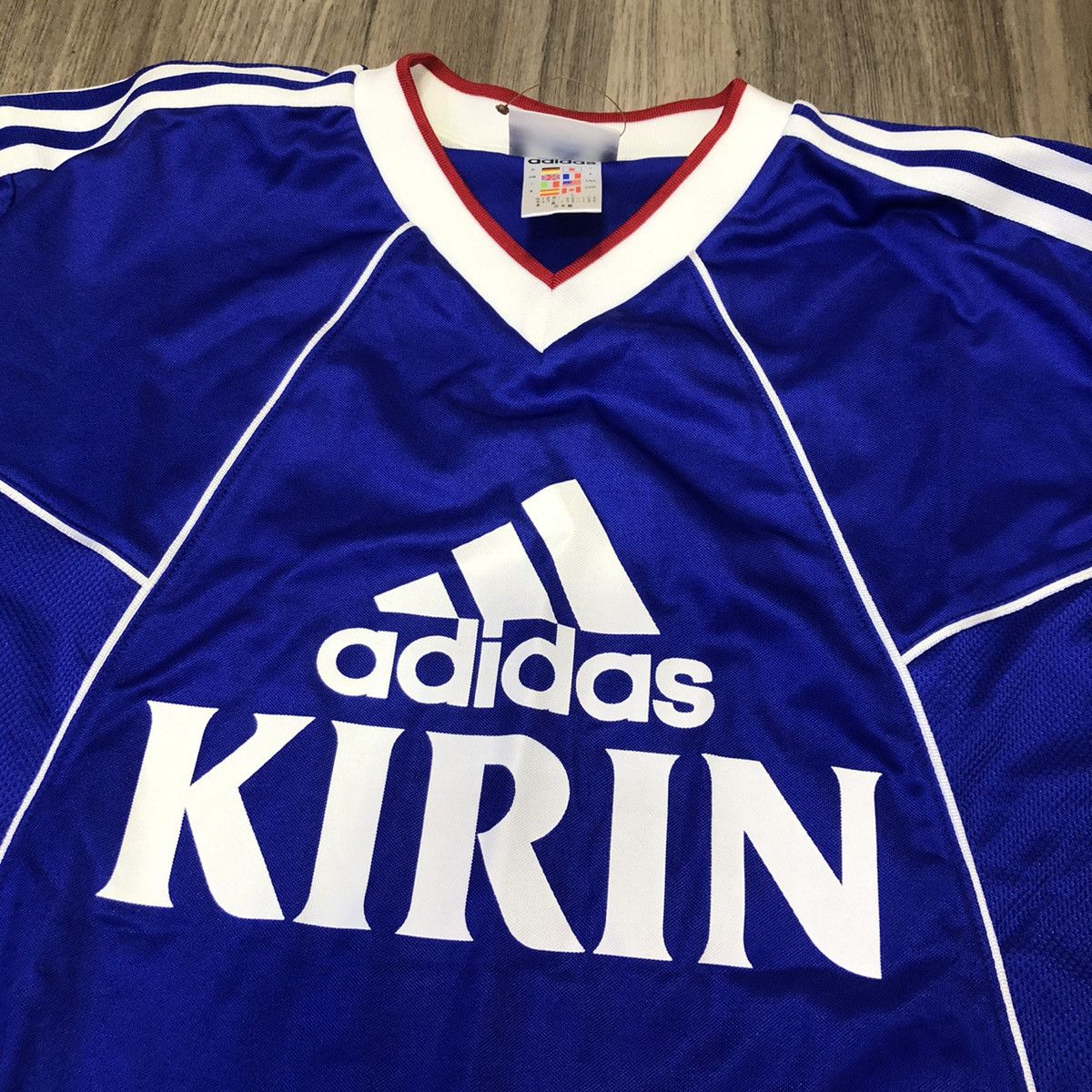 Adidas Japan 2000s training shirt Size US L / EU 52-54 / 3 - 3 Thumbnail
