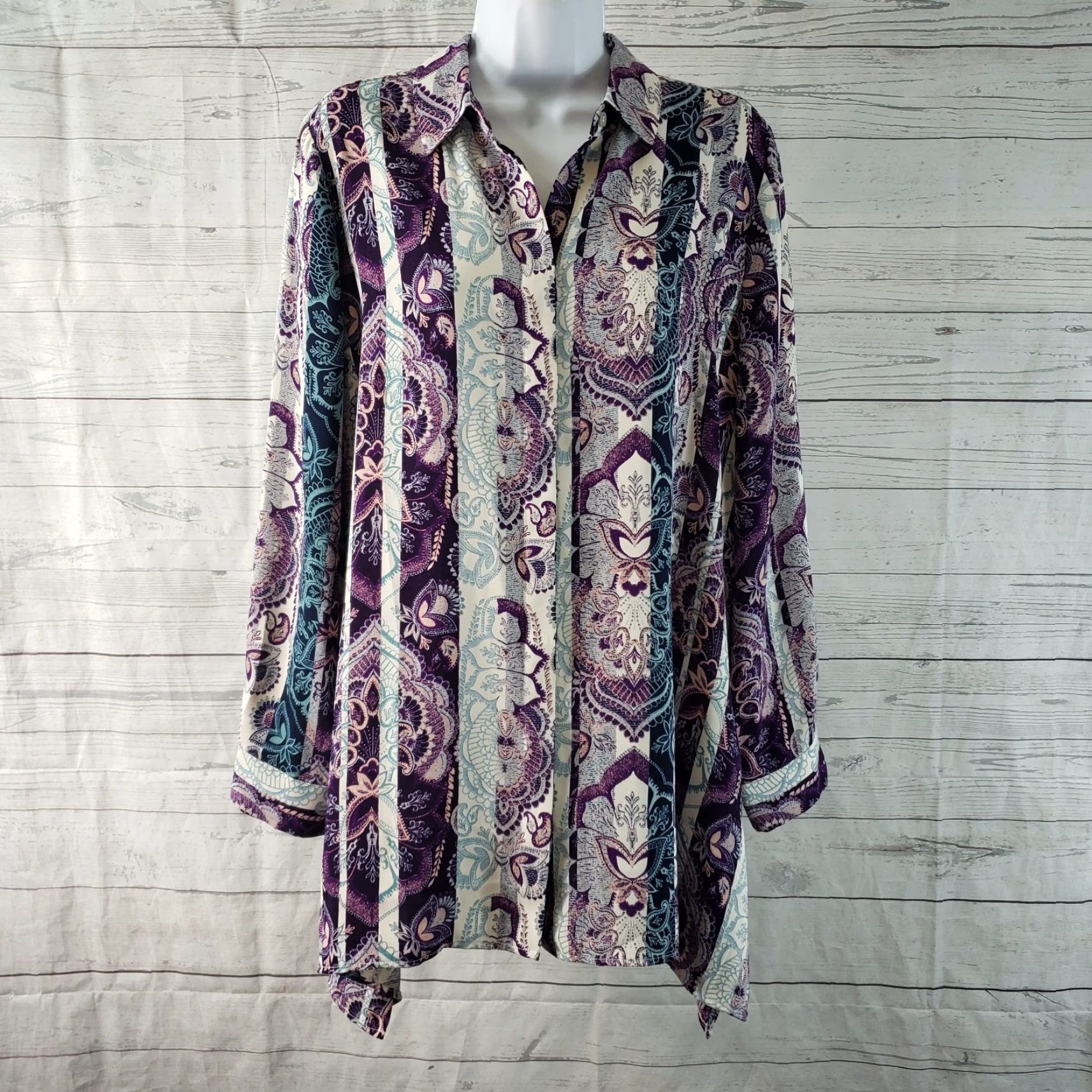 Vintage Chico's Womens Button Front Shirt Sz Medium Purple Floral Long Sleeve Shirt Women M Purple Floral Button-Up Size M / US 6-8 / IT 42-44 - 2 Thumbnail