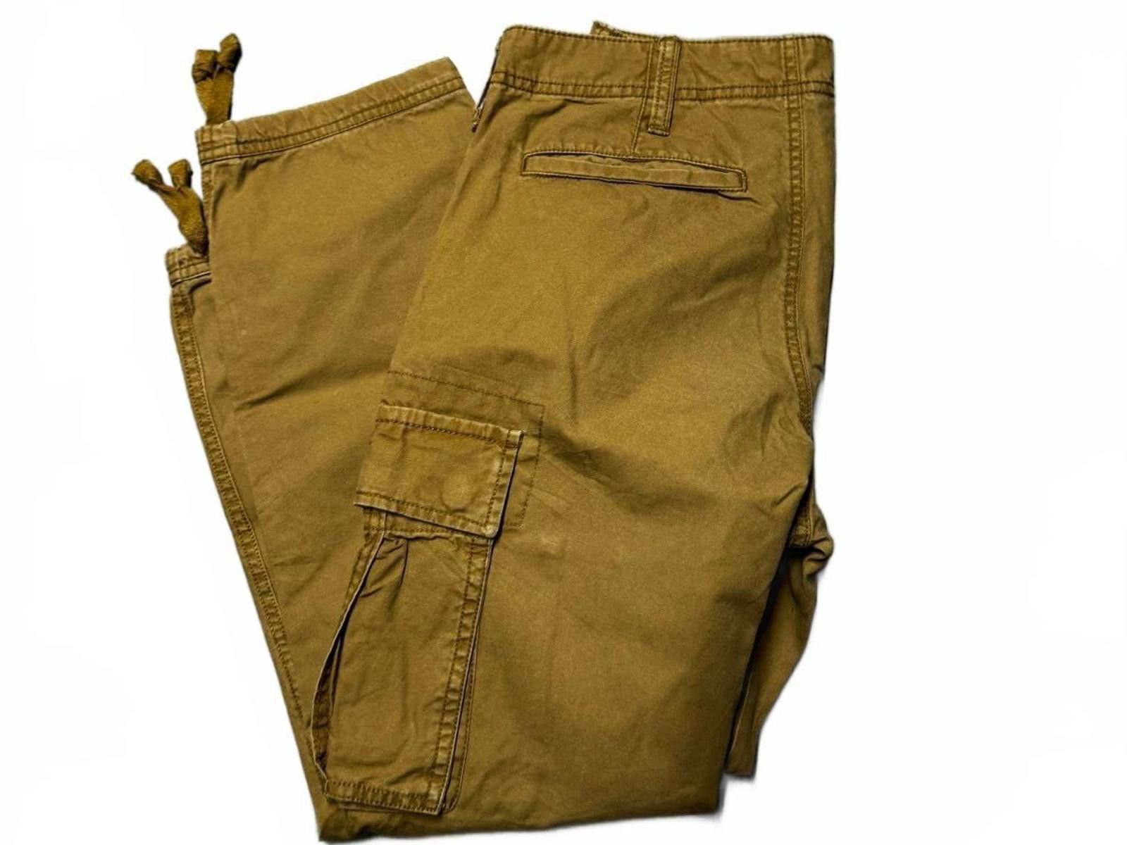 Old Navy Old Navy Cargo Pants - Tan Size US 29 - 2 Thumbnail
