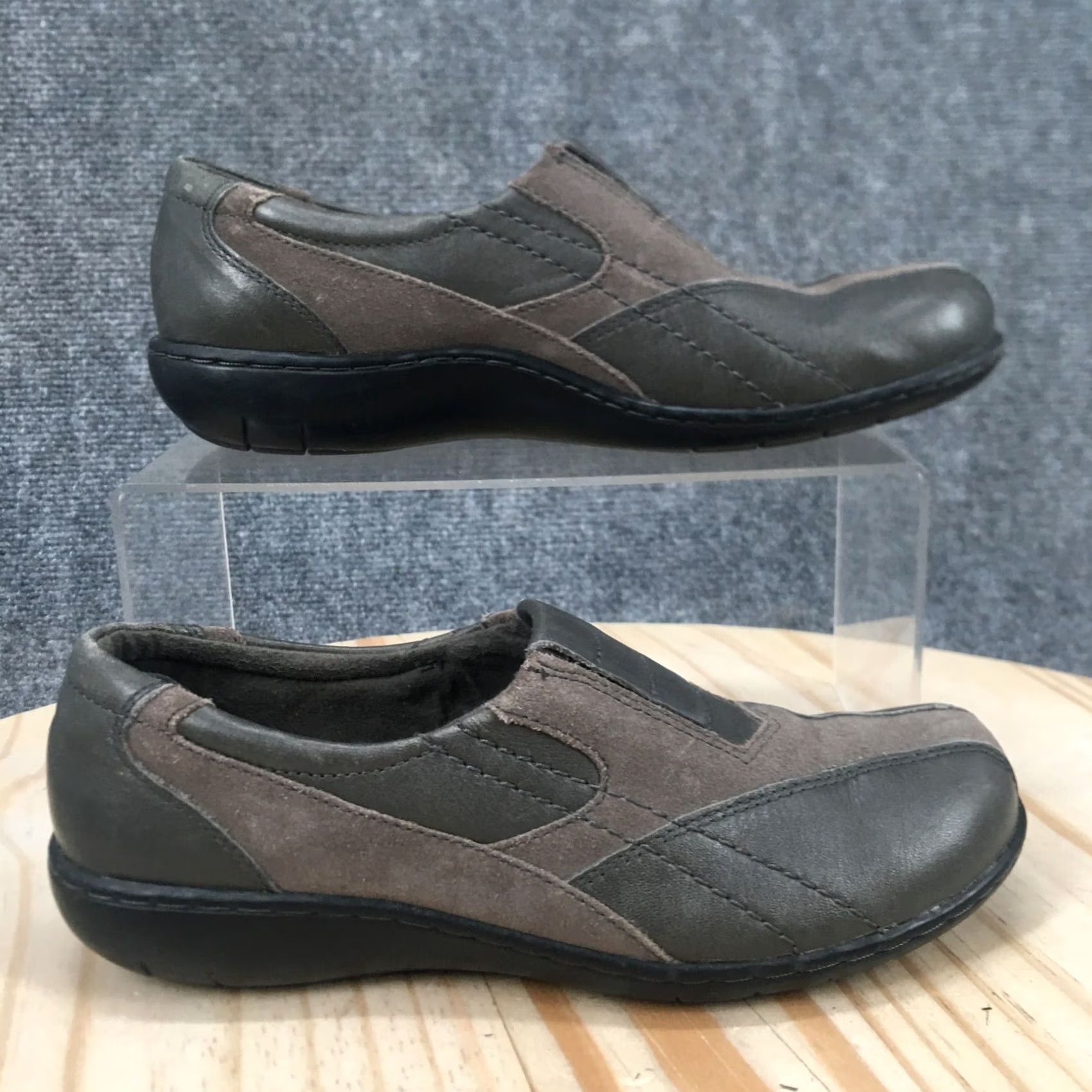 Clarks Clarks Bendables Womens 8.5 M Casual Comfort Slip On Loafer Flats Gray Leather Size US 6 / IT 36 - 2 Thumbnail