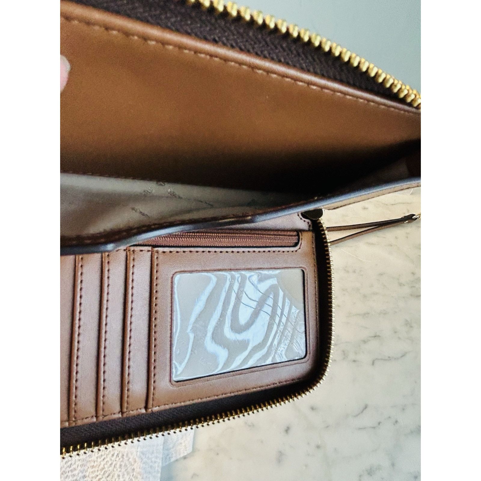 Michael Kors NEW Michael Kors Brown Jet Set Travel Wallet Large Wristlet Size ONE SIZE - 18 Thumbnail