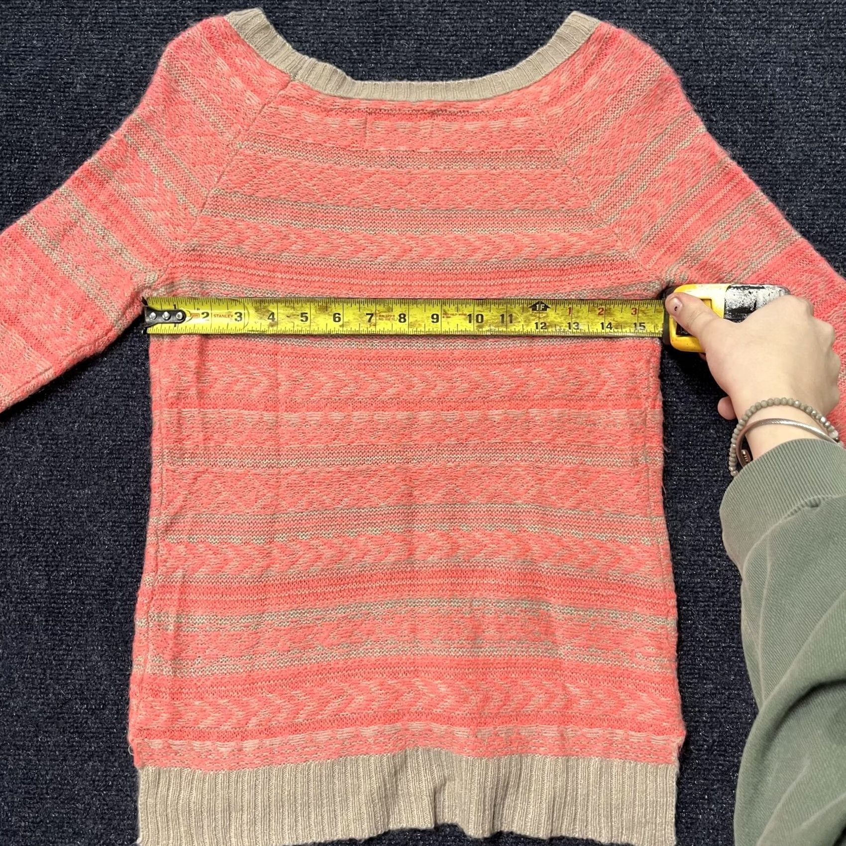 American Eagle Outfitters Y2K American Eagle Outfitters Sweater Women Small Pink Tan Striped Knit Pullover Size S / US 4 / IT 40 - 3 Thumbnail