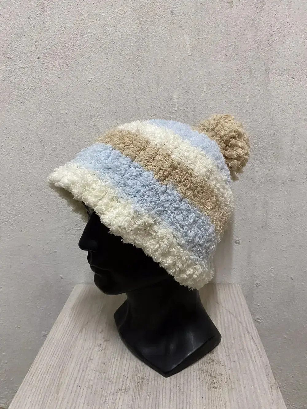 Japanese Brand Stripe Fleece Japanese Brand Beanie Hat Size ONE SIZE - 2 Thumbnail