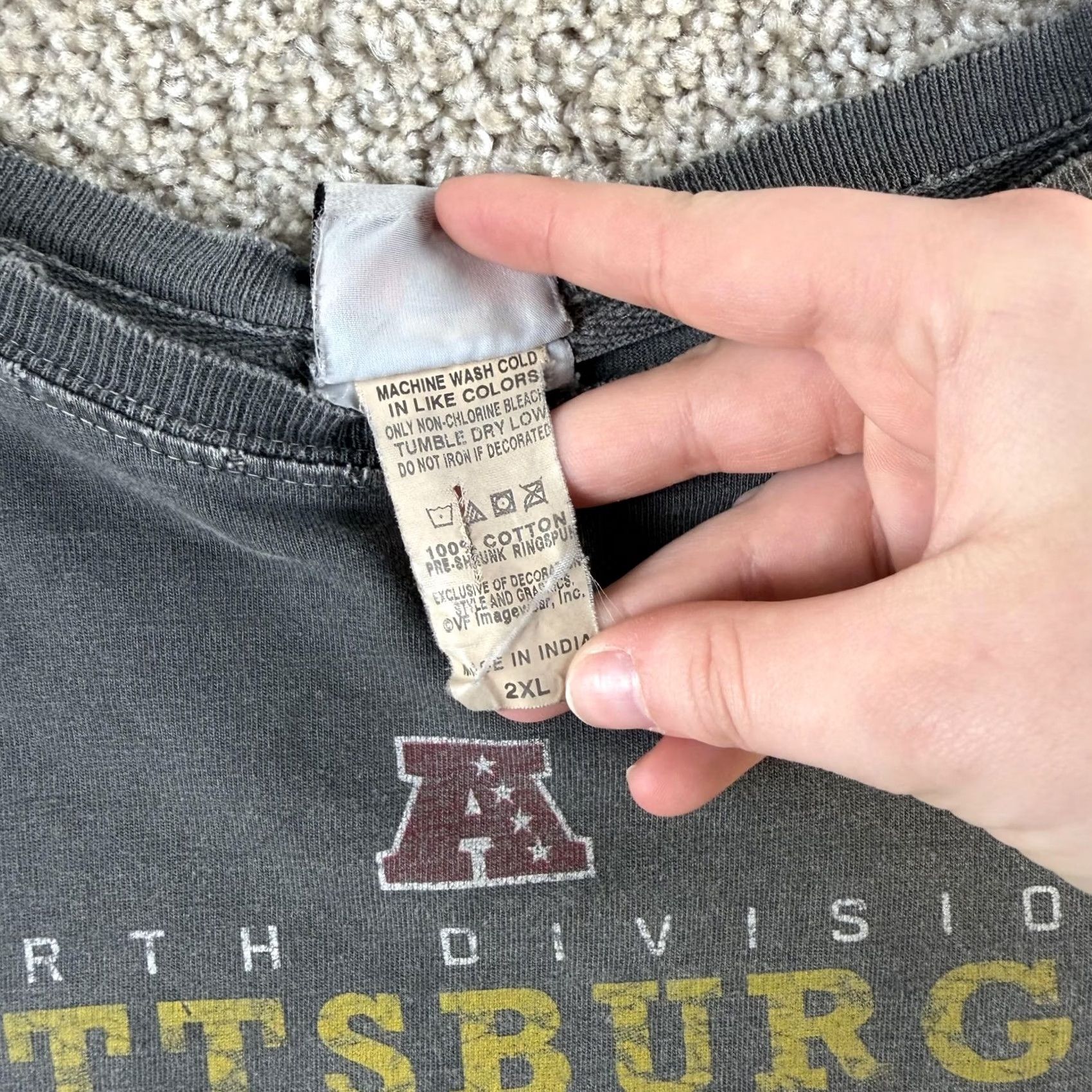 NFL Pittsburgh Steelers Shirt Mens 2XL Gray NFL Team Apparel Distressed Size US XXL / EU 58 / 5 - 3 Thumbnail