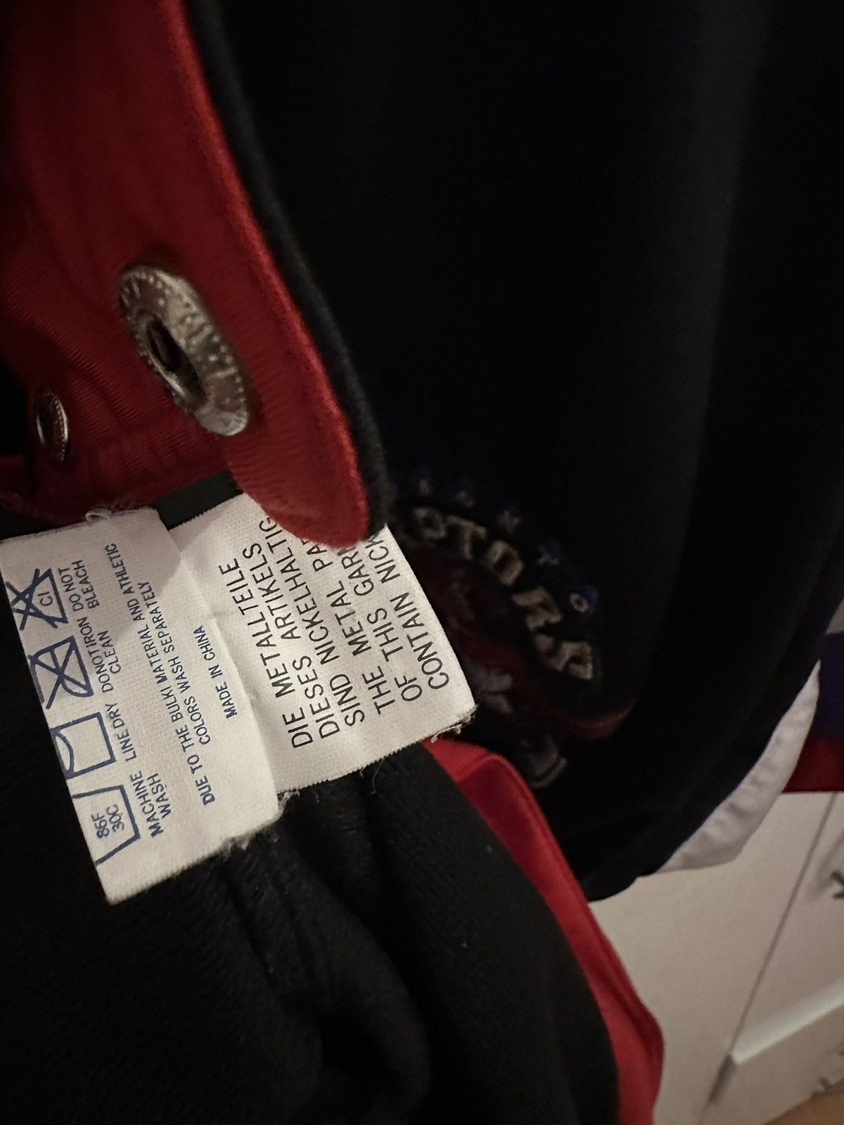 Champion Champion Jacke Toronto Raptors Size L NBA Warm Up JACKET Size US L / EU 52-54 / 3 - 10 Thumbnail