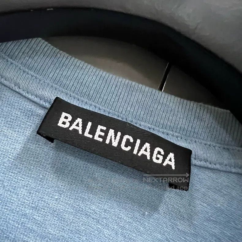 Balenciaga Balenciaga Light Blue Snap Logo Short Sleeve Size US M / EU 48-50 / 2 - 5 Thumbnail