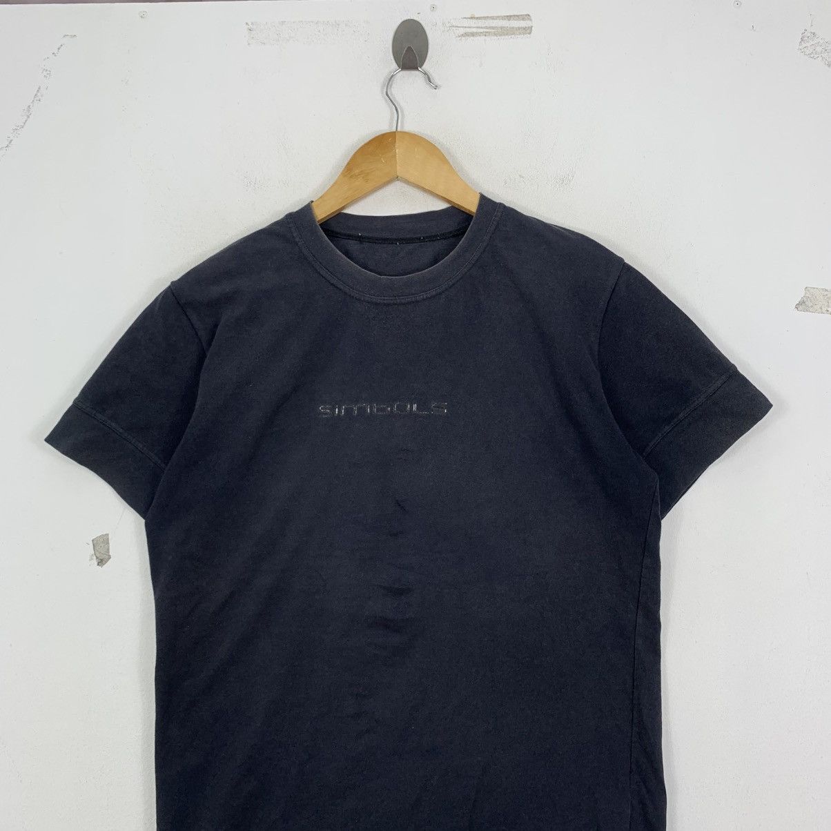 Vintage SIMBOLS CULTURE Italian Brand Short Sleeve Tshirt Size US S / EU 44-46 / 1 - 3 Thumbnail