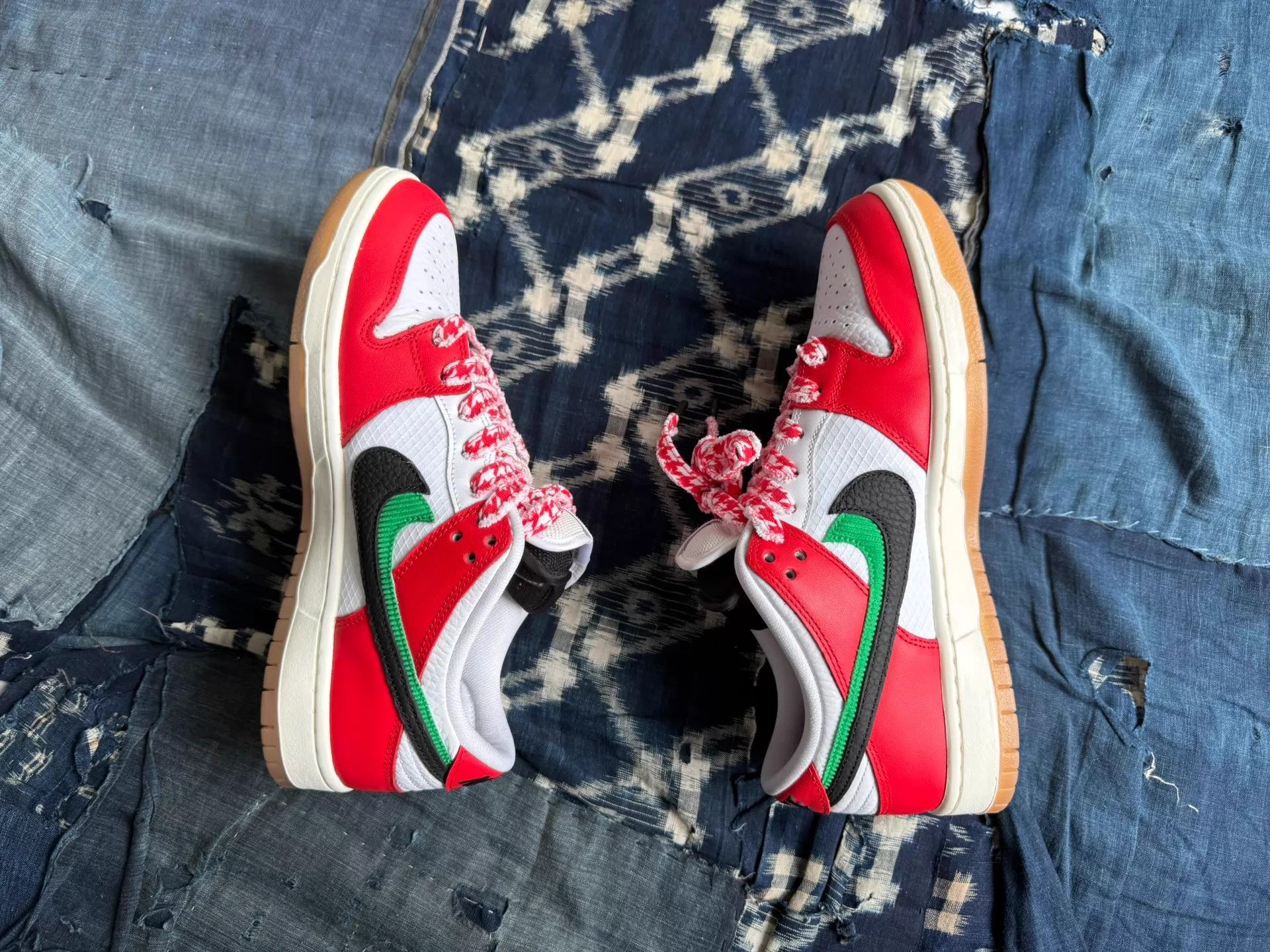 Nike Nike Dunk SB Frame Skate Habibi Low White Red US9 Size US 9 / EU 42 - 4 Thumbnail