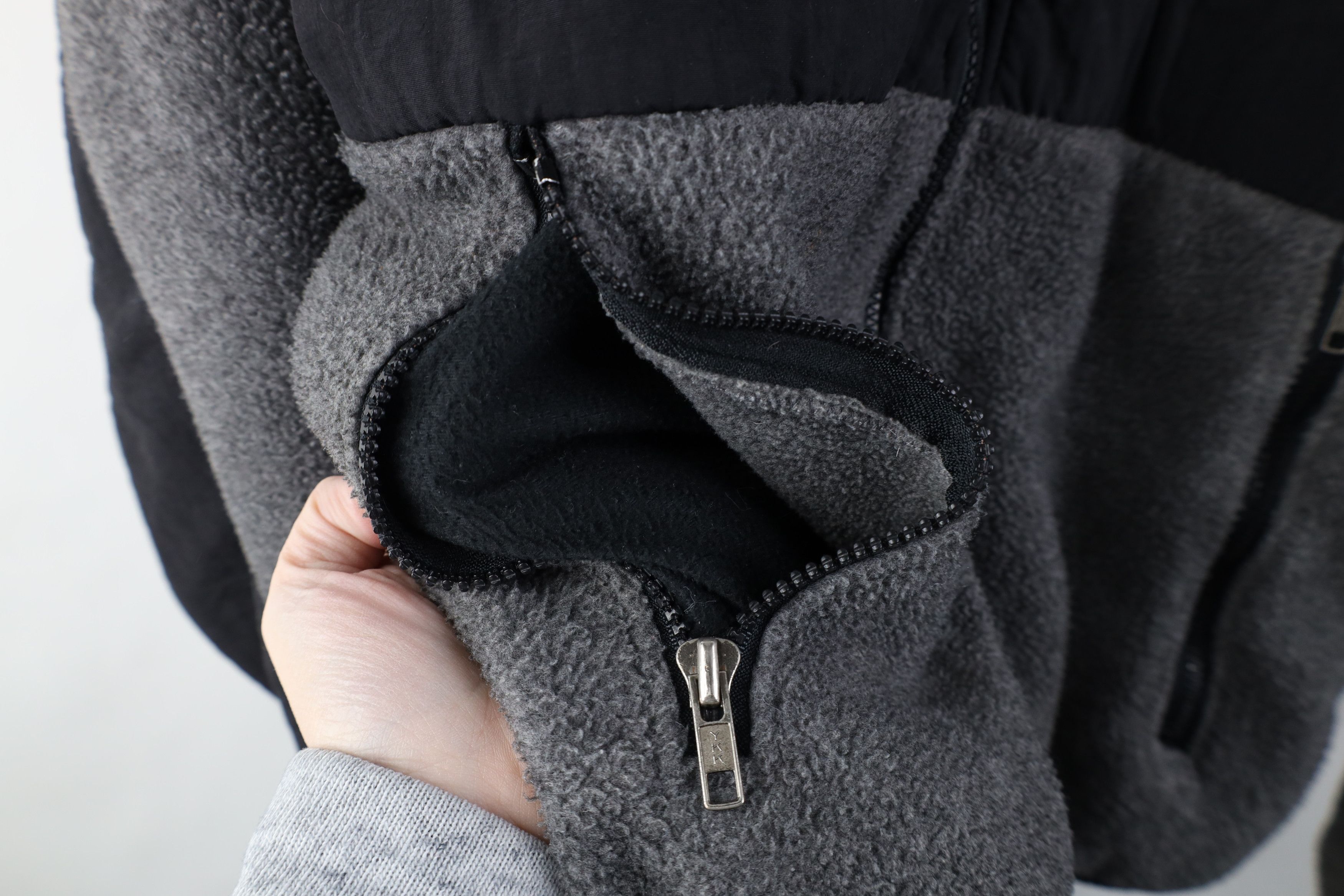 The North Face Vintage 90s The North Face Denali Fleece Jacket Gray Black Size US L / EU 52-54 / 3 - 6 Thumbnail