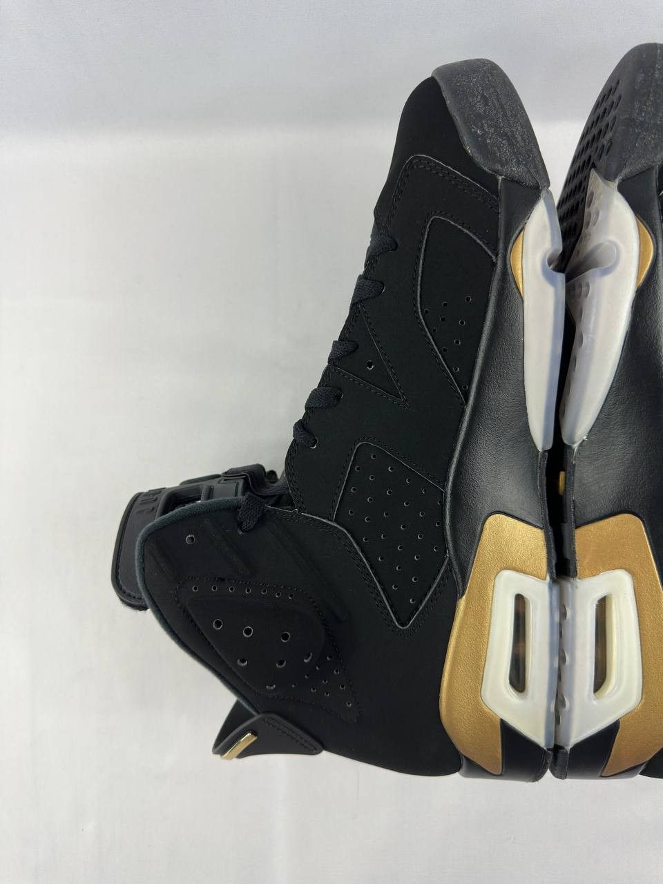 Nike Nike Air Jordan 6 Retro 'Defining Moments' 2020 CT4954-00 Size US 12 / EU 45 - 11 Thumbnail