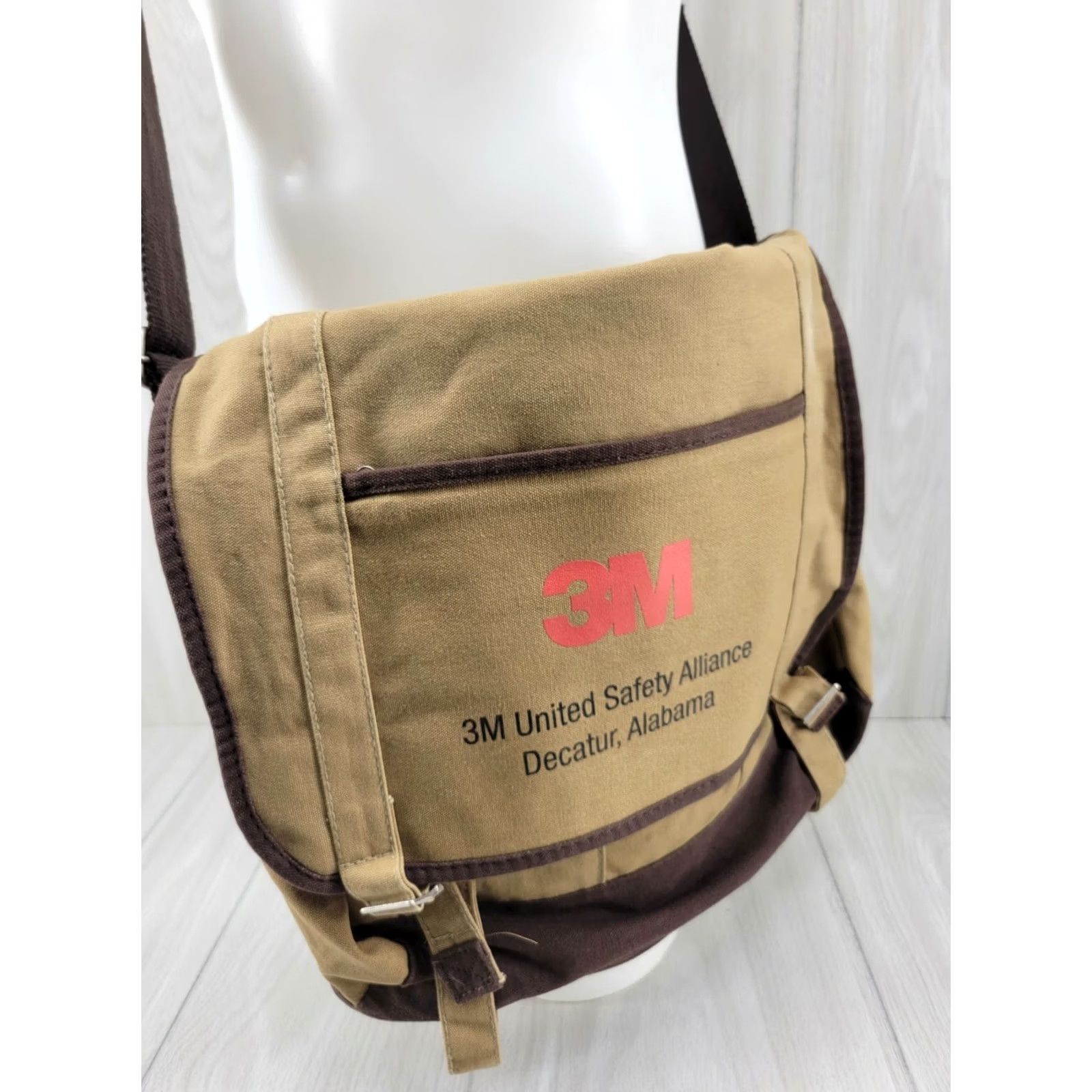 Vintage Heritage Supply Company Laptop Shoulder Bag Tan 3M Safety Alabama Bag, Brown, Large, Men, Crossbody, Casual Travel Workwear Size ONE SIZE - 2 Thumbnail
