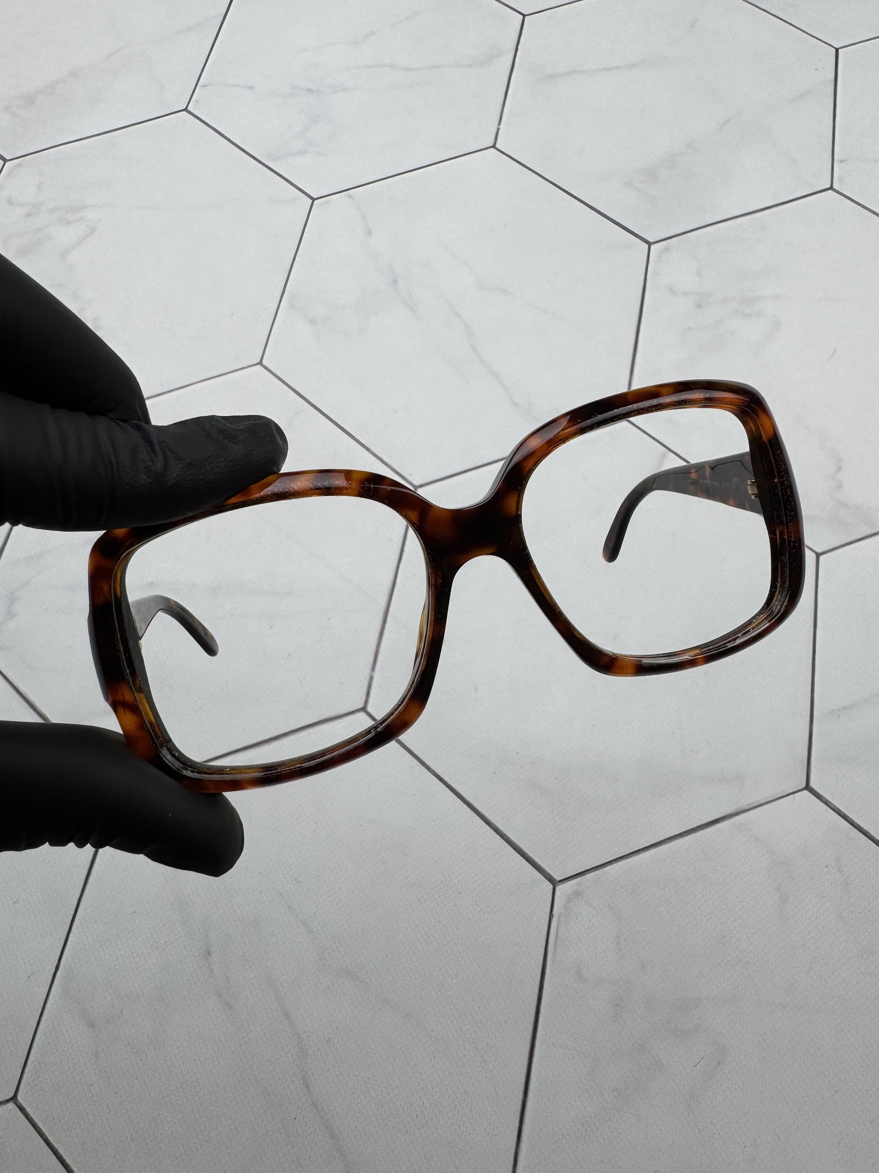 Gucci Gucci Vintage Frame (B405) Size ONE SIZE - 8 Thumbnail