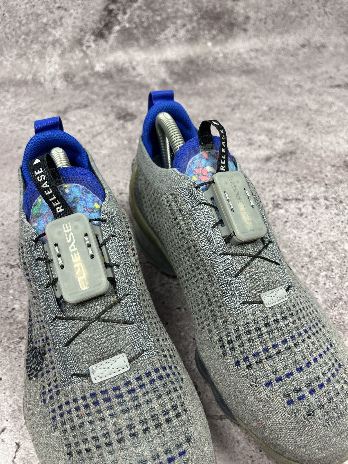 Nike Nike Air VaporMax 2020 Flyknit Size US 8 / EU 41 - 8 Thumbnail