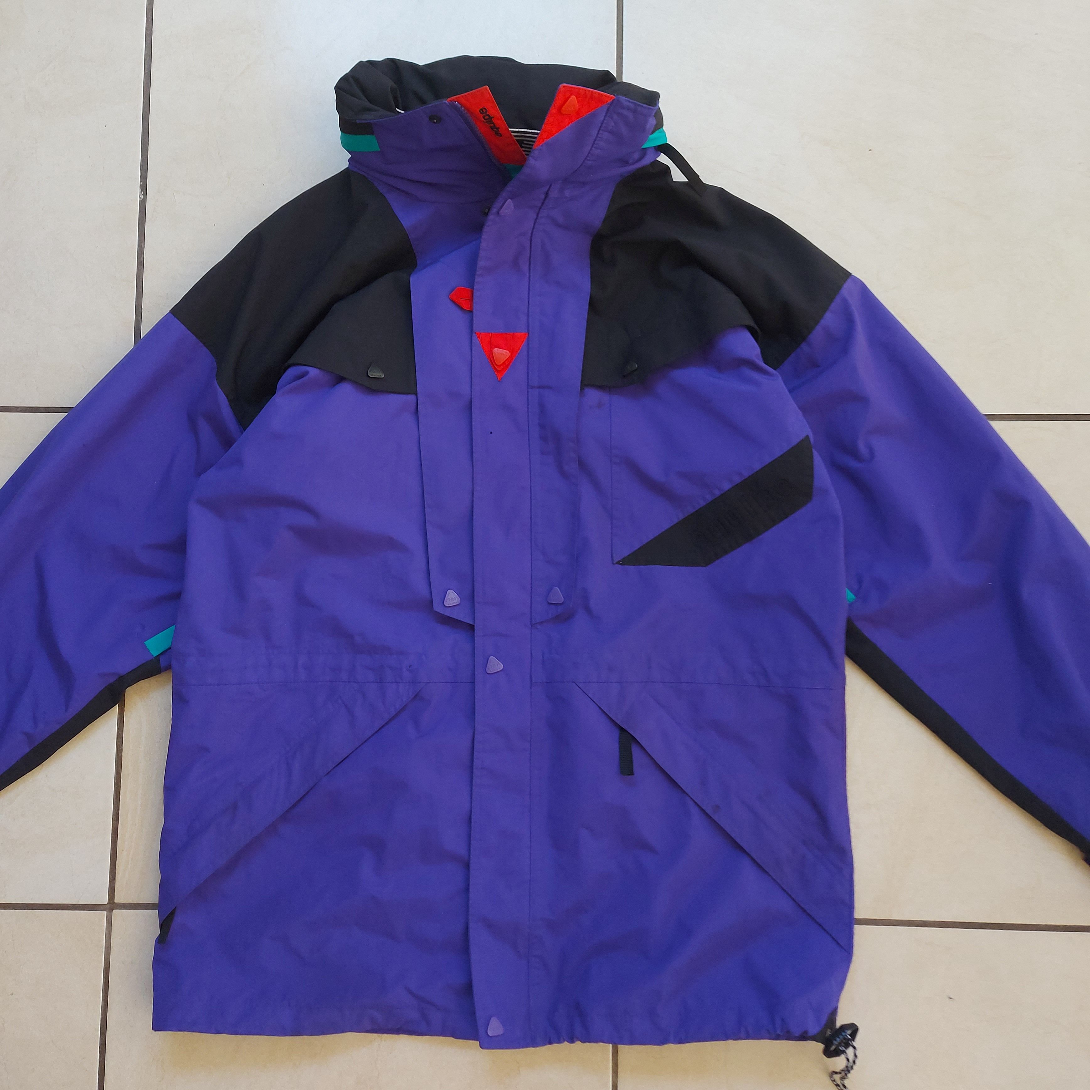 Helly Hansen Helly Hansen Equipe snow jacket Size US M / EU 48-50 / 2 - 1 Thumbnail