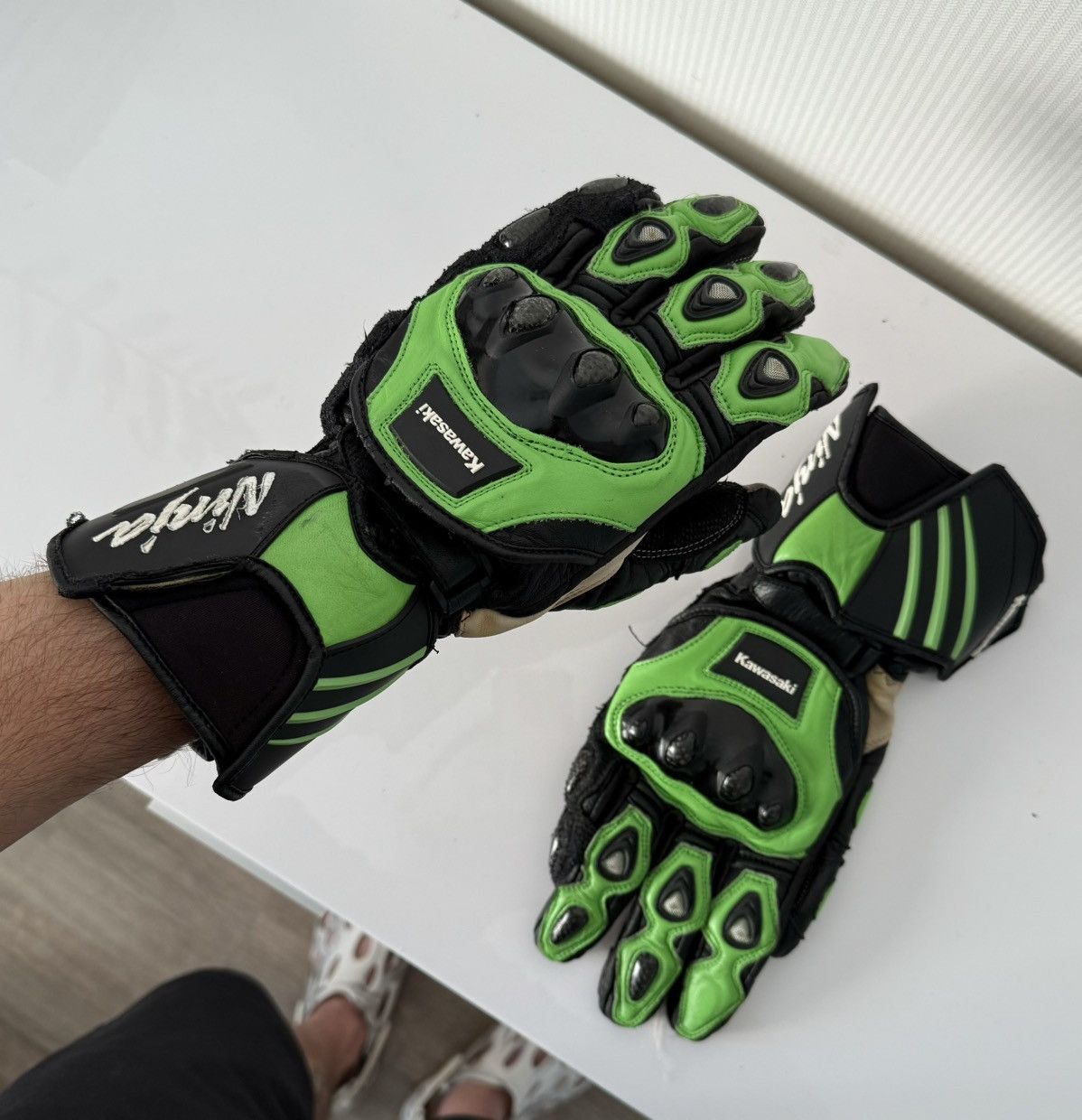 Japanese Brand Kawasaki Y2K Ninja Moto Racing Leather Hype Gloves Size ONE SIZE - 1 Thumbnail