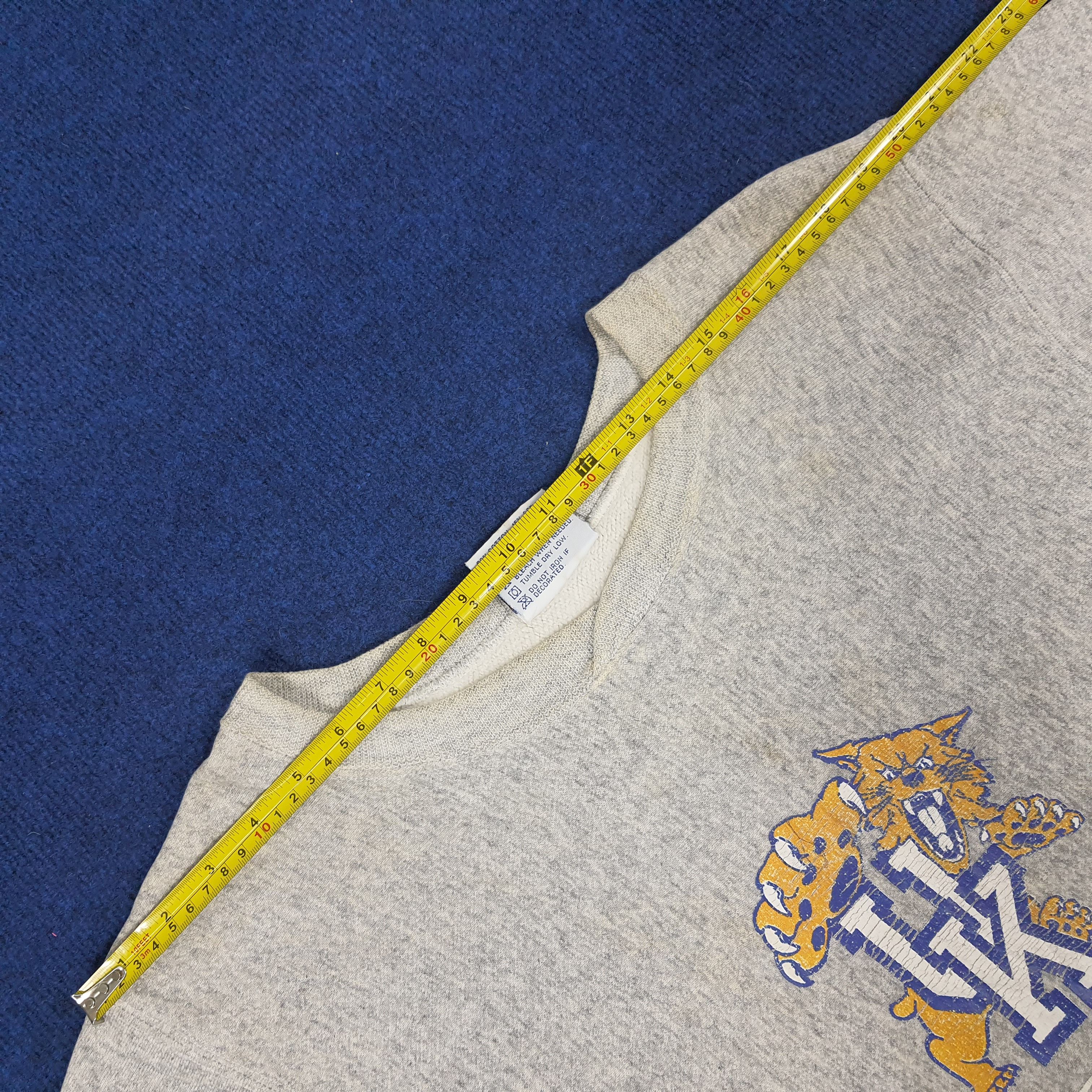 NBA Vintage UK Kentucky Wildcats Basketball Team Sweatshirts Size US L / EU 52-54 / 3 - 9 Thumbnail