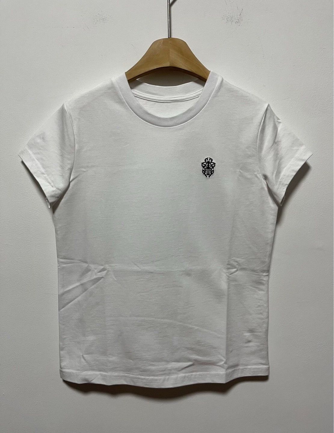 Chrome Hearts Chrome Hearts White T-Shirt S Women Size S / US 4 / IT 40 - 1 Thumbnail